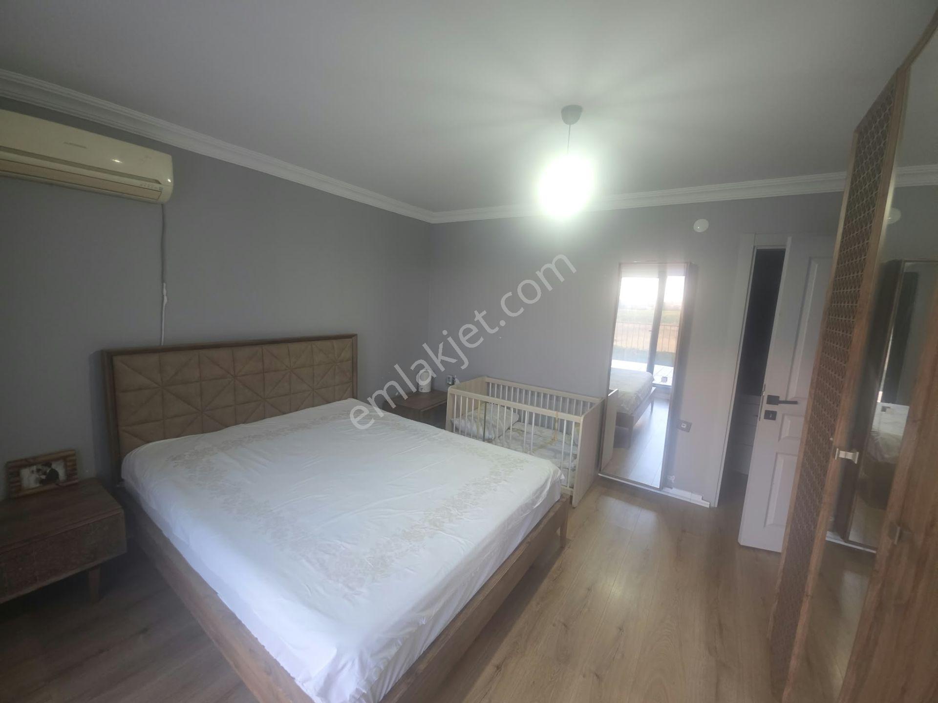Adıyaman Güzelyurt'ta Geniş Bahçeli Satılık 3+1 Villa — fotoğraf 21
