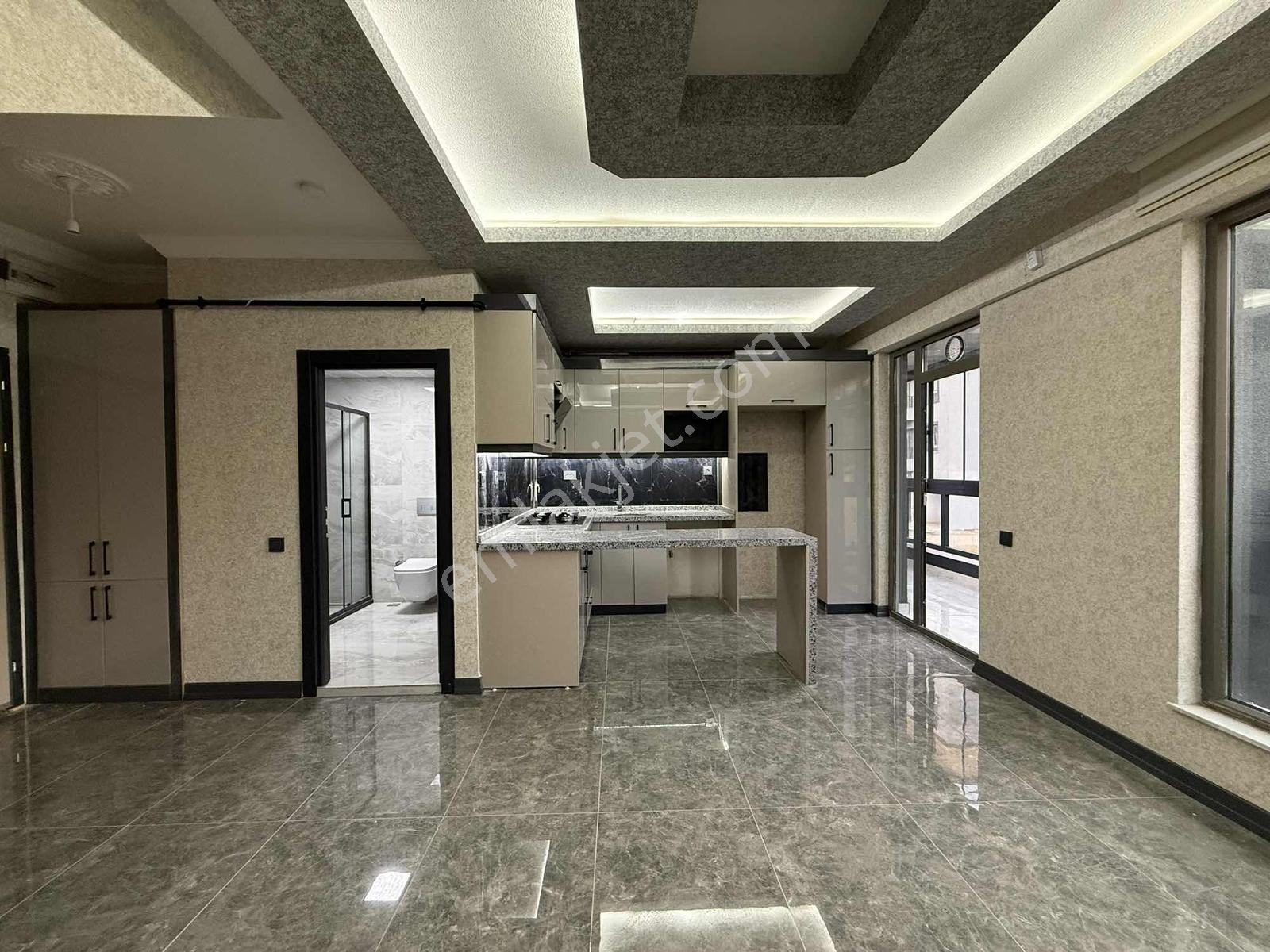 İncek Jewel Avm Yakını Yerden Isıtma %50 Kredi İskanlı/sıfır 2+1 — fotoğraf 3