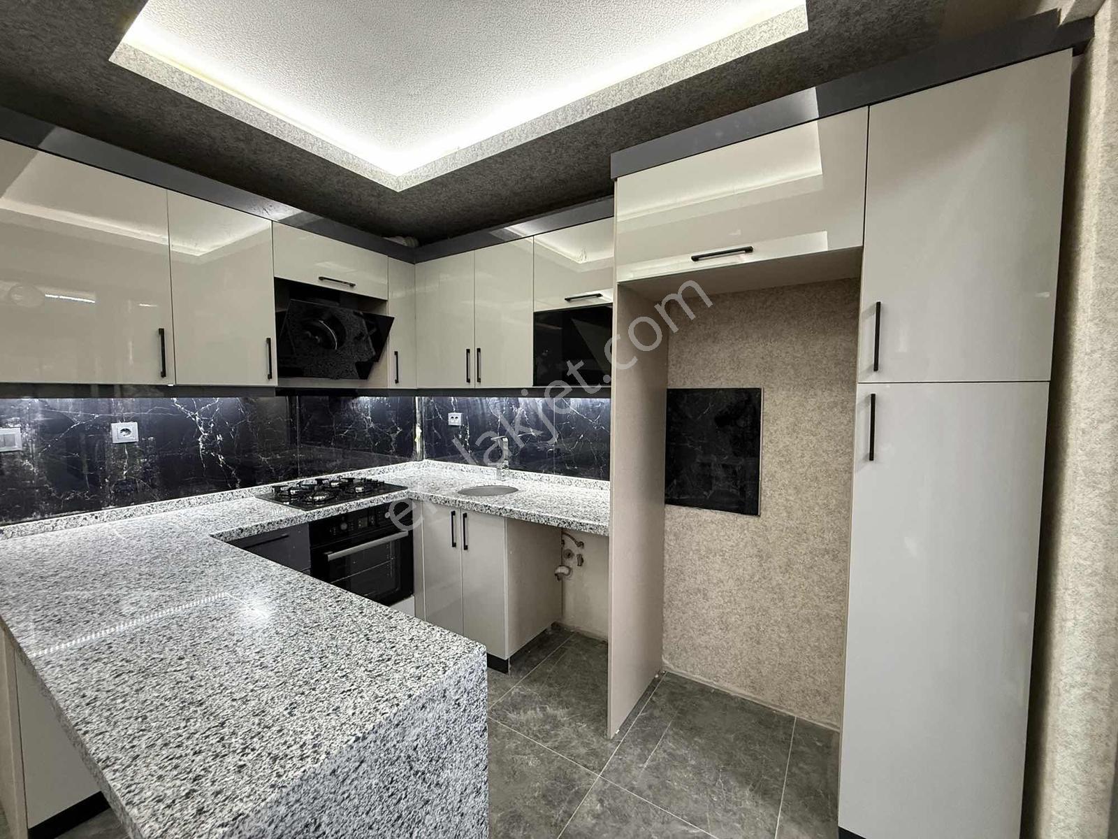 İncek Jewel Avm Yakını Yerden Isıtma %50 Kredi İskanlı/sıfır 2+1 — fotoğraf 5