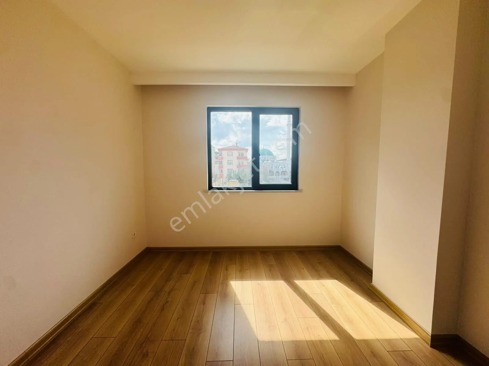 Mer-pa İnş Bağlık Mah'de/ Acil Satılık / İskanlı Cam Balkon Sıfır 2+1 — fotoğraf 16