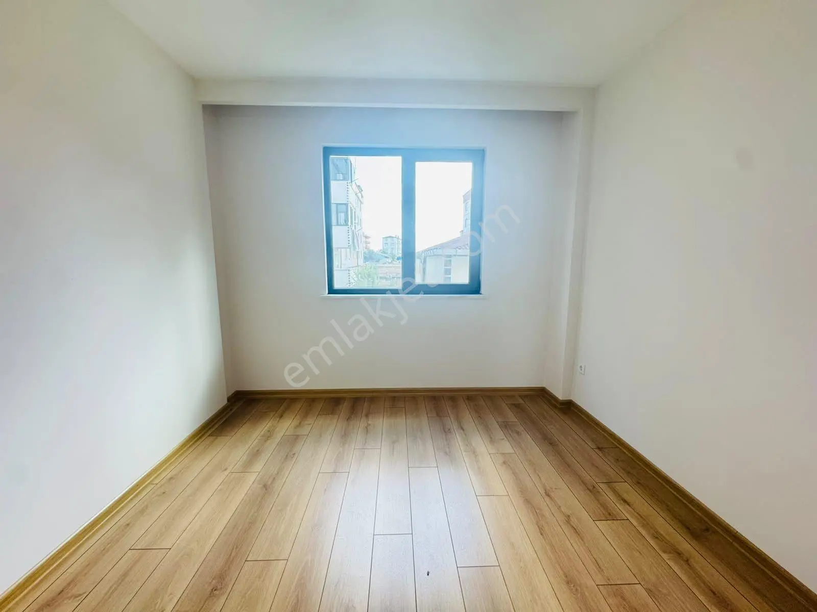 Mer-pa İnş Bağlık Mah'de/ Acil Satılık / İskanlı Cam Balkon Sıfır 2+1 — fotoğraf 19
