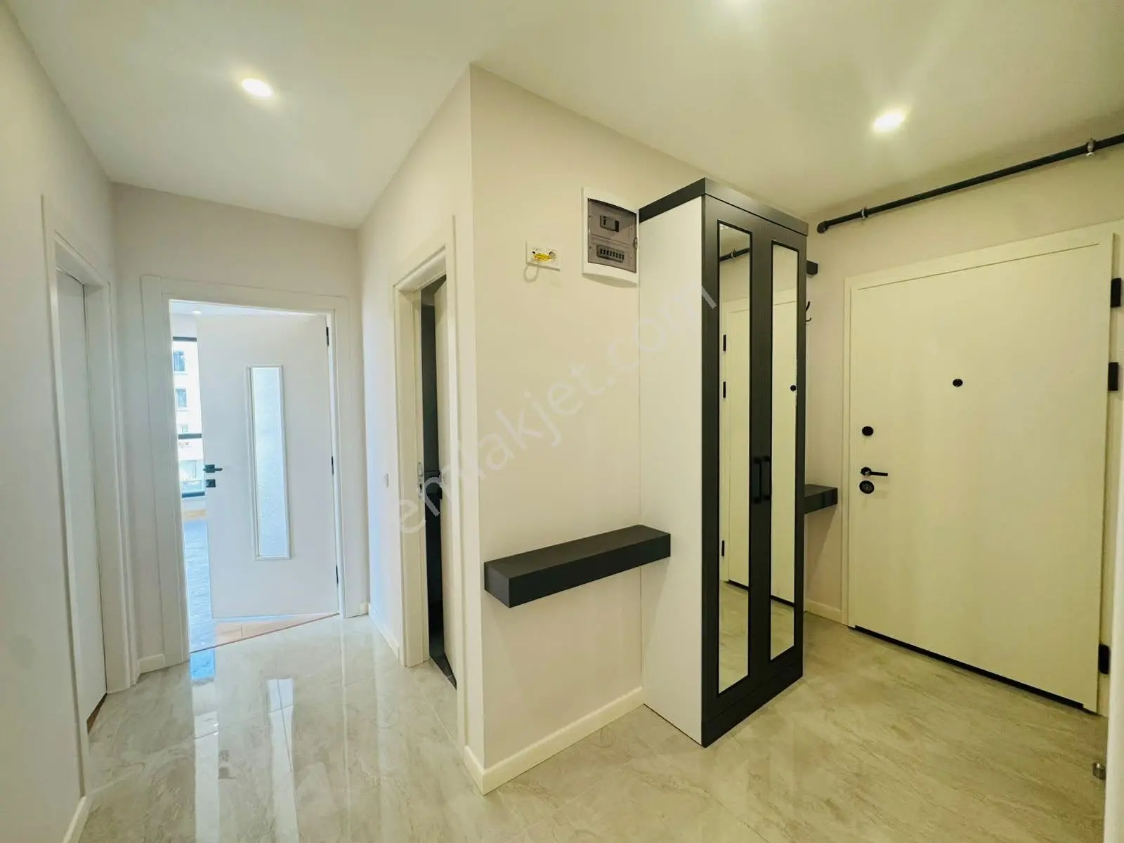Mer-pa İnş Bağlık Mah'de/ Acil Satılık / İskanlı Cam Balkon Sıfır 2+1 — fotoğraf 26