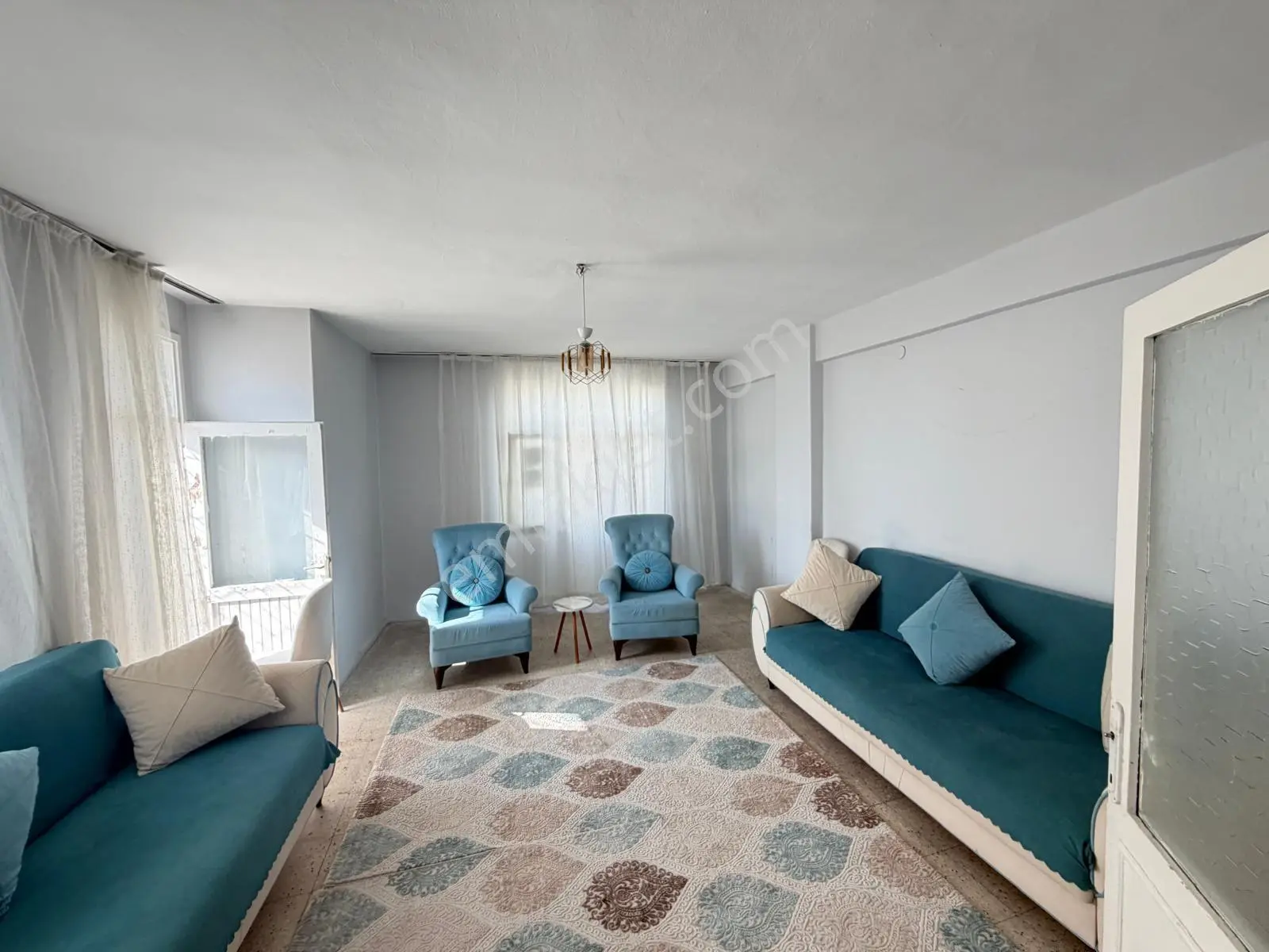 Prestij'Den İhsaniye'De Metropol Civarı Ayrı Mutfak 2+1 Daire