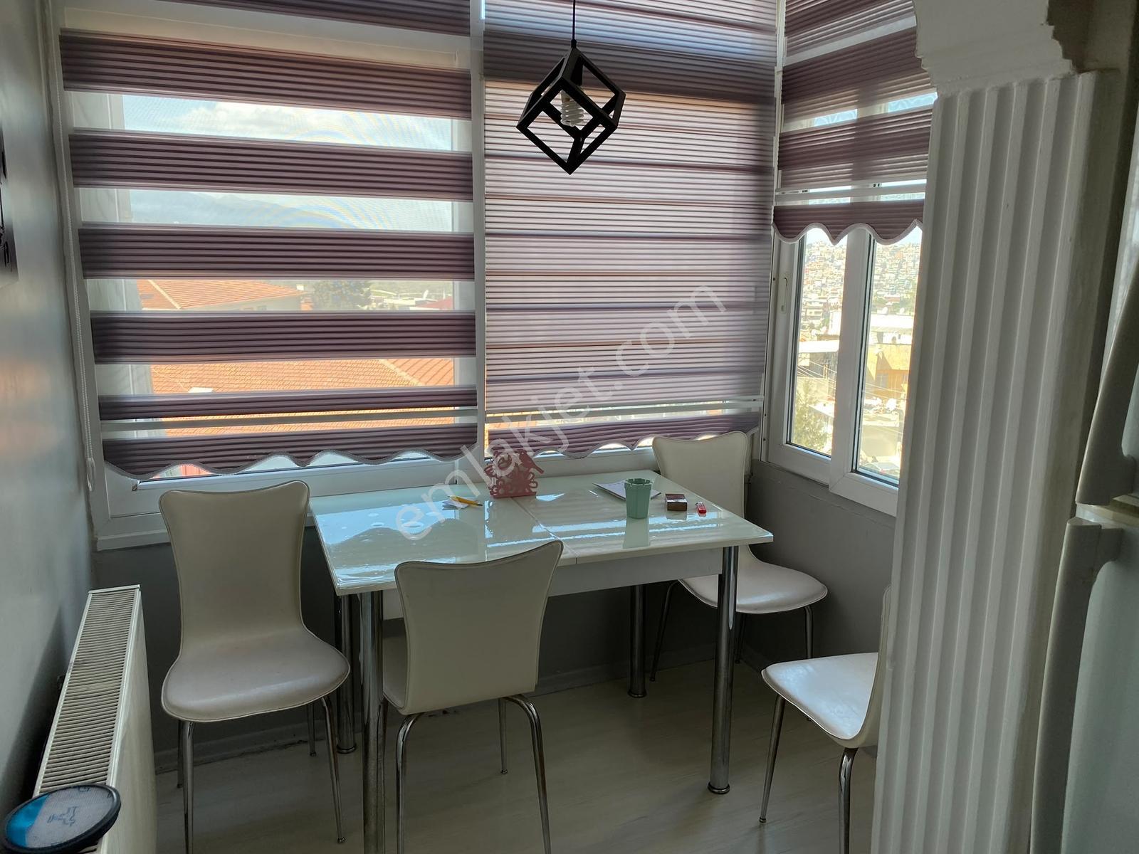 Buca Çamlık Mh. Site İçi Asansörlü Arakat Satılık Daire — fotoğraf 4