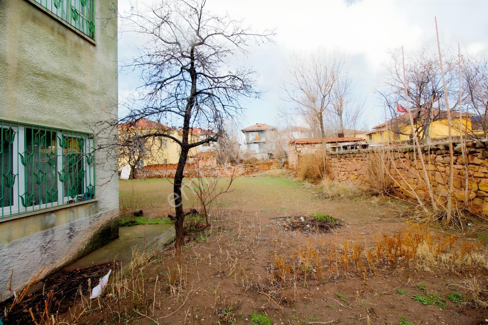 Aksaray Bahçeli Mahallesinde Müstakil Ev Ve Arsası(700m²) — fotoğraf 10