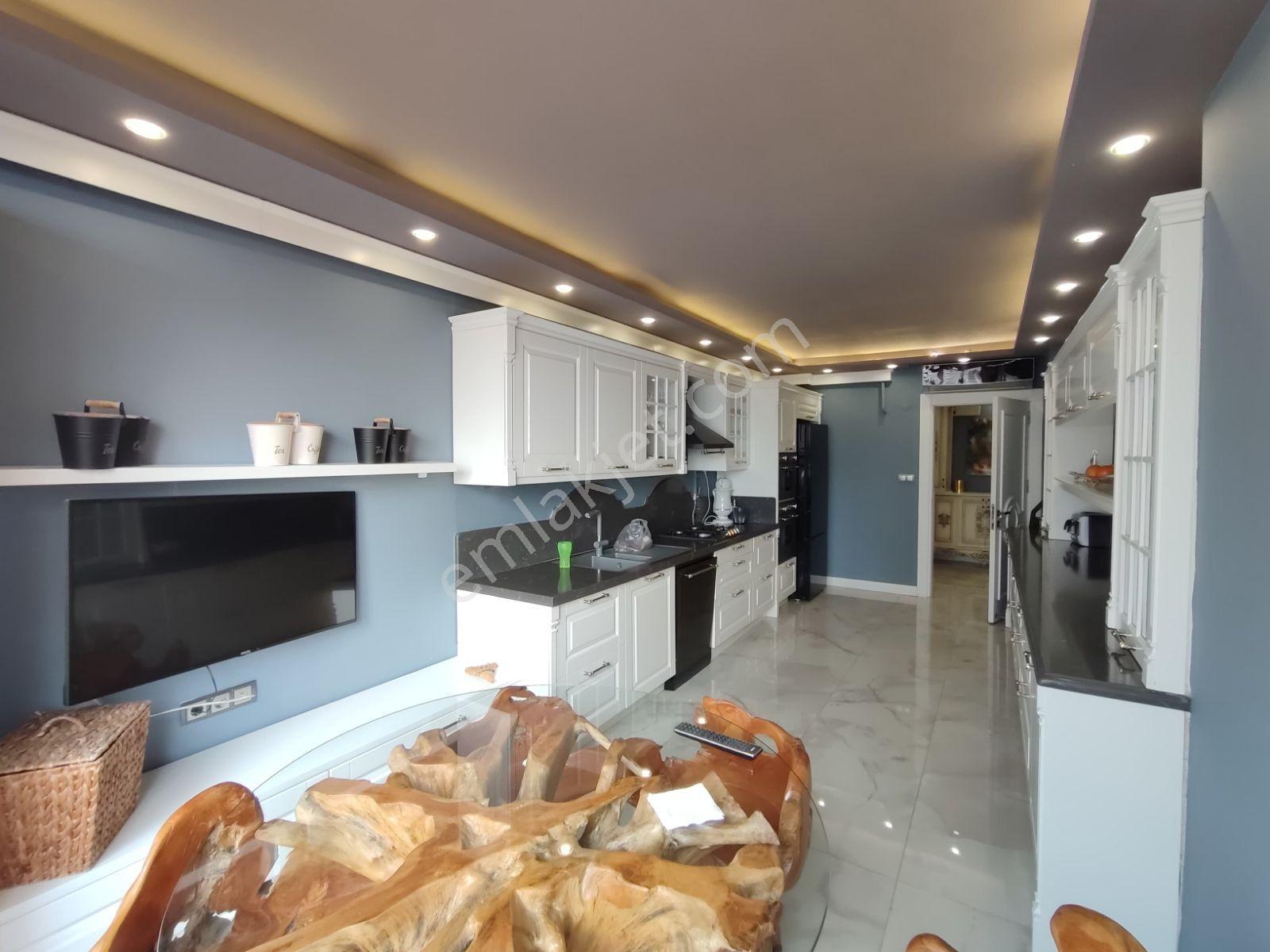 T.ozal Groseri Civ.ultra Lux Dizayn Eksiksiz 3+1 Cazip Satilik — fotoğraf 4