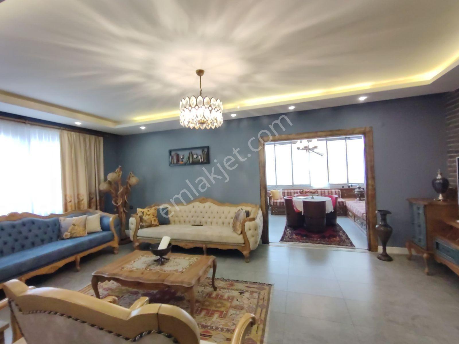 T.ozal Groseri Civ.ultra Lux Dizayn Eksiksiz 3+1 Cazip Satilik — fotoğraf 10