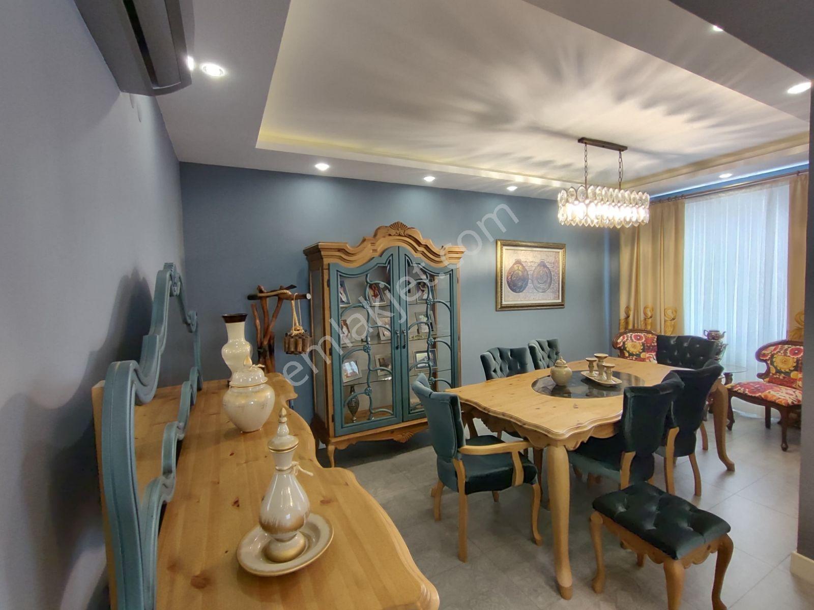 T.ozal Groseri Civ.ultra Lux Dizayn Eksiksiz 3+1 Cazip Satilik — fotoğraf 11