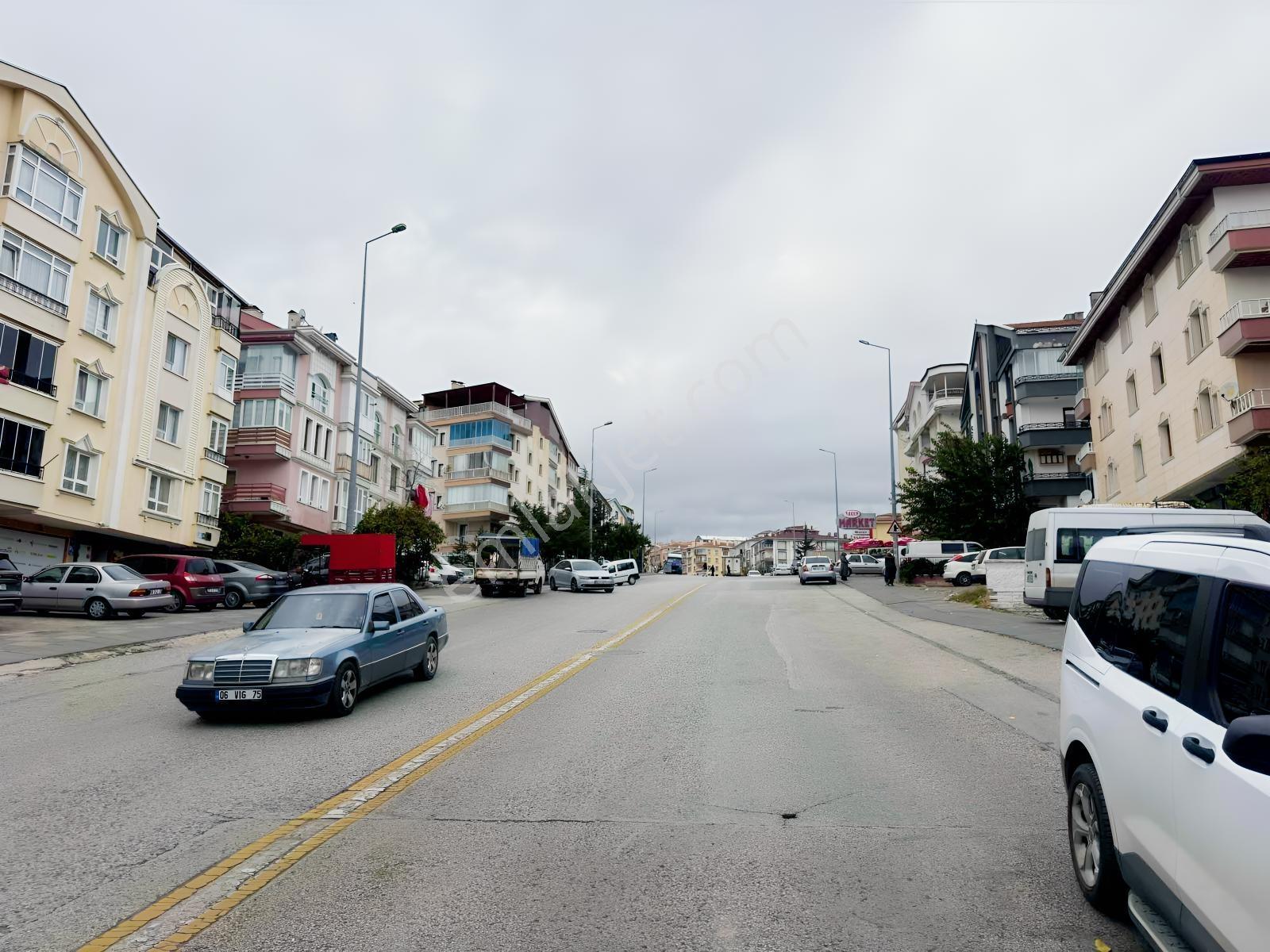 Osmangazi Mah Bölük Caddesi Üzerinde Full Yapılı Manzaralı Daire — fotoğraf 17