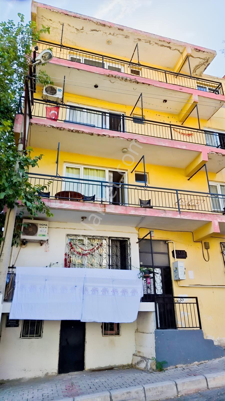 Karabağlar Metin Oktay'da Deniz Manzaralı 4 Katlı Bina Ve Arsa — fotoğraf 3
