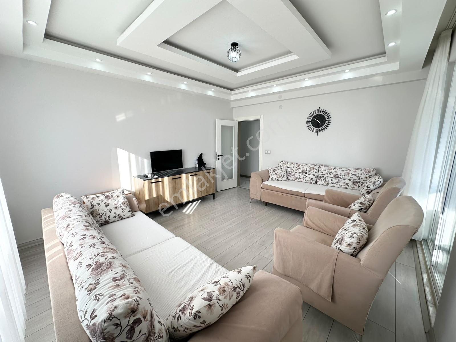 Doradan Altınkumda Satılık 2+1 Full Kredili Ön Cephe Köşe Daire — fotoğraf 9