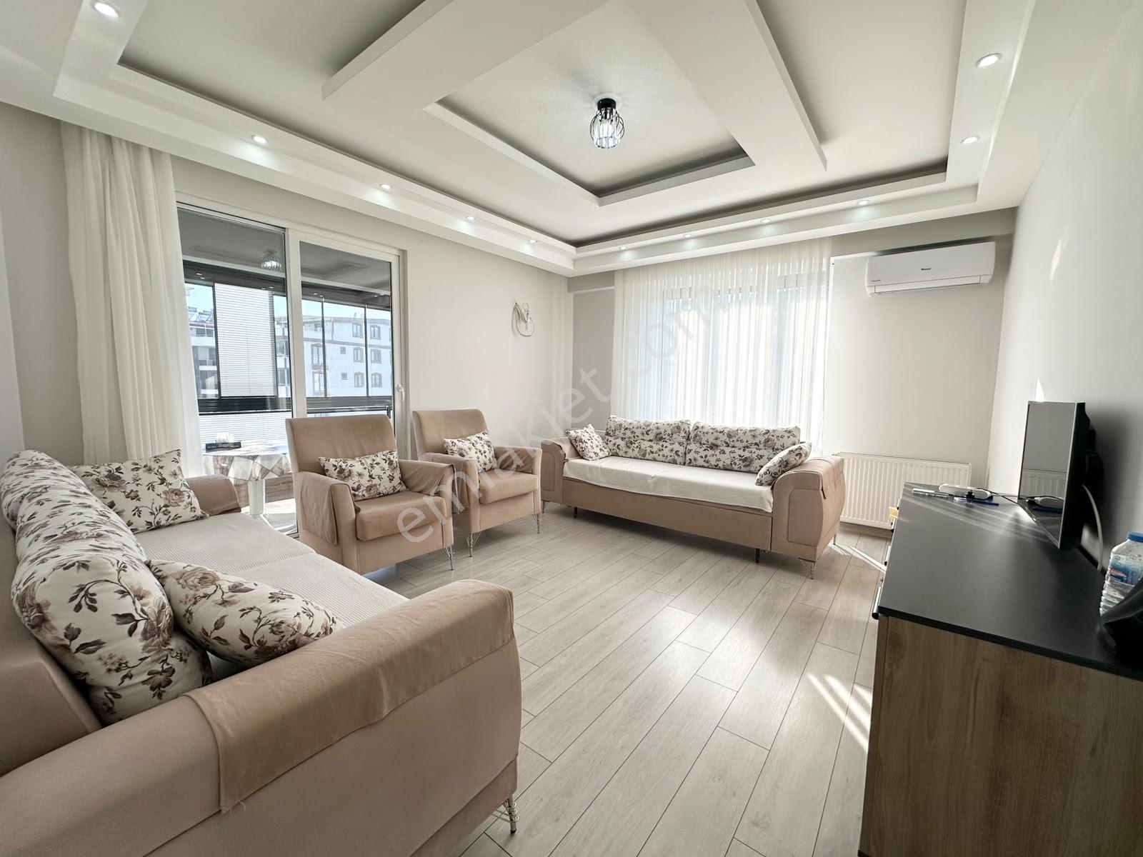 Doradan Altınkumda Satılık 2+1 Full Kredili Ön Cephe Köşe Daire — fotoğraf 13