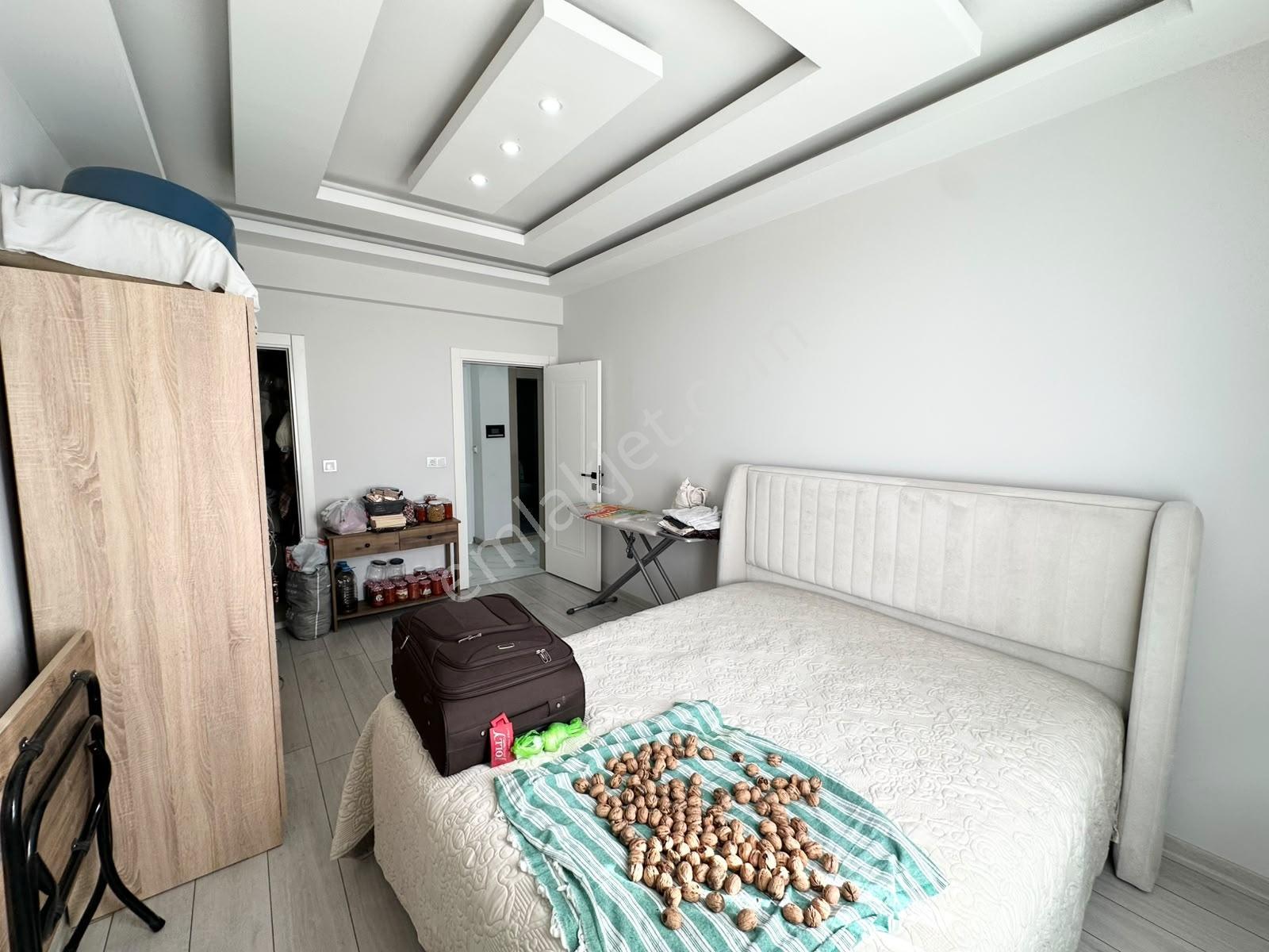 Doradan Altınkumda Satılık 2+1 Full Kredili Ön Cephe Köşe Daire — fotoğraf 29