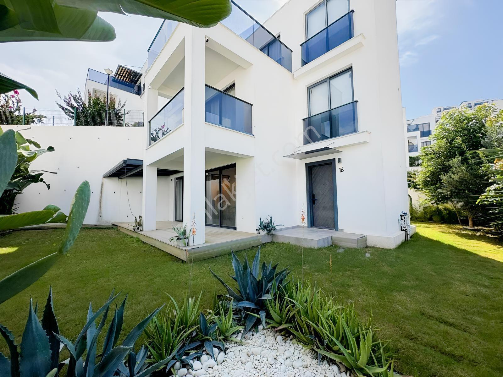 Bodrum Hayalimizden Gündoğanda Deniz Manzaralı Site İçinde Villa — fotoğraf 2