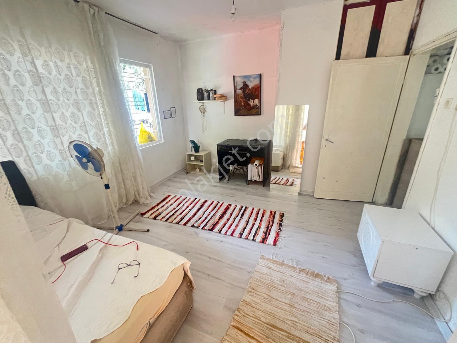 Prestij'den Hamidiye'de Ayrı Mutfak Geniş Oturumlu 2+1 Daire — fotoğraf 8