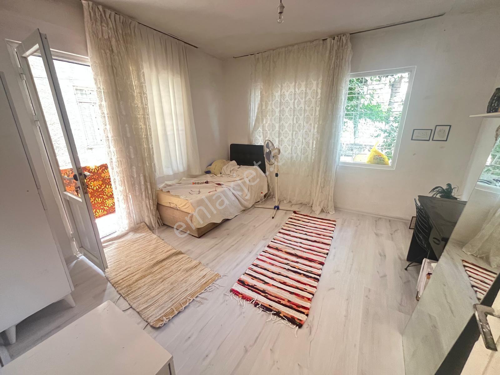 Prestij'den Hamidiye'de Ayrı Mutfak Geniş Oturumlu 2+1 Daire — fotoğraf 12