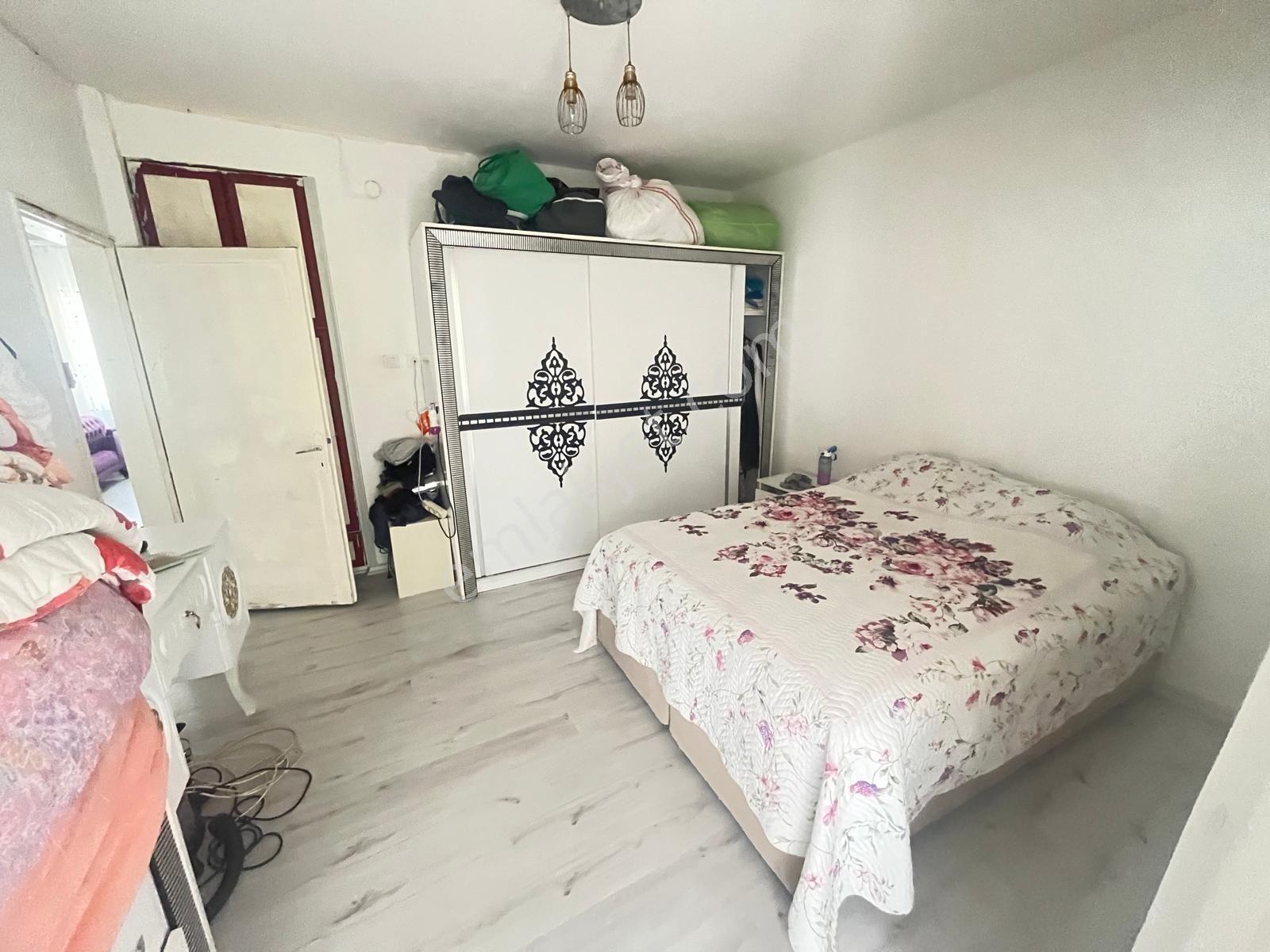Prestij'den Hamidiye'de Ayrı Mutfak Geniş Oturumlu 2+1 Daire — fotoğraf 13