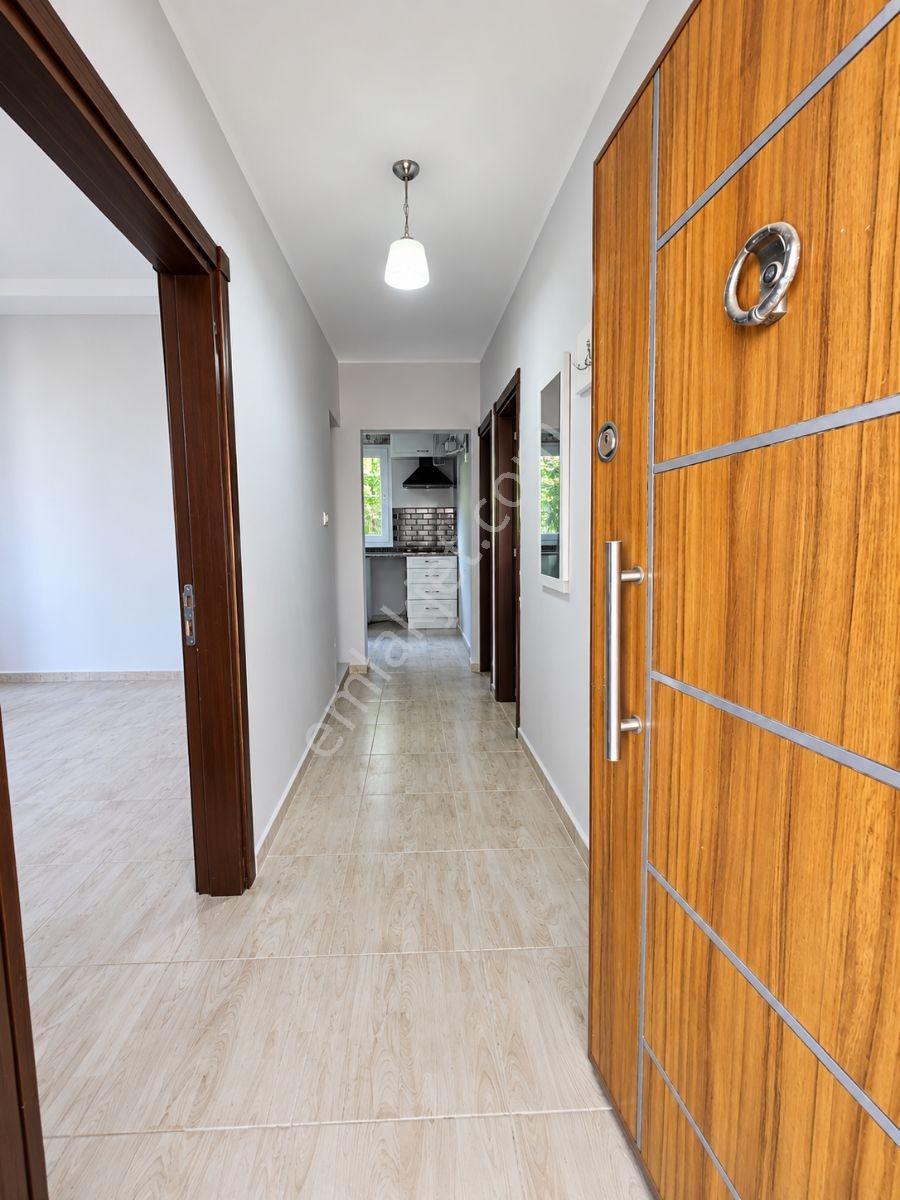 Vesile'den Tek Katlı Cadde Üzeri Müstakil 2+1 — fotoğraf 9