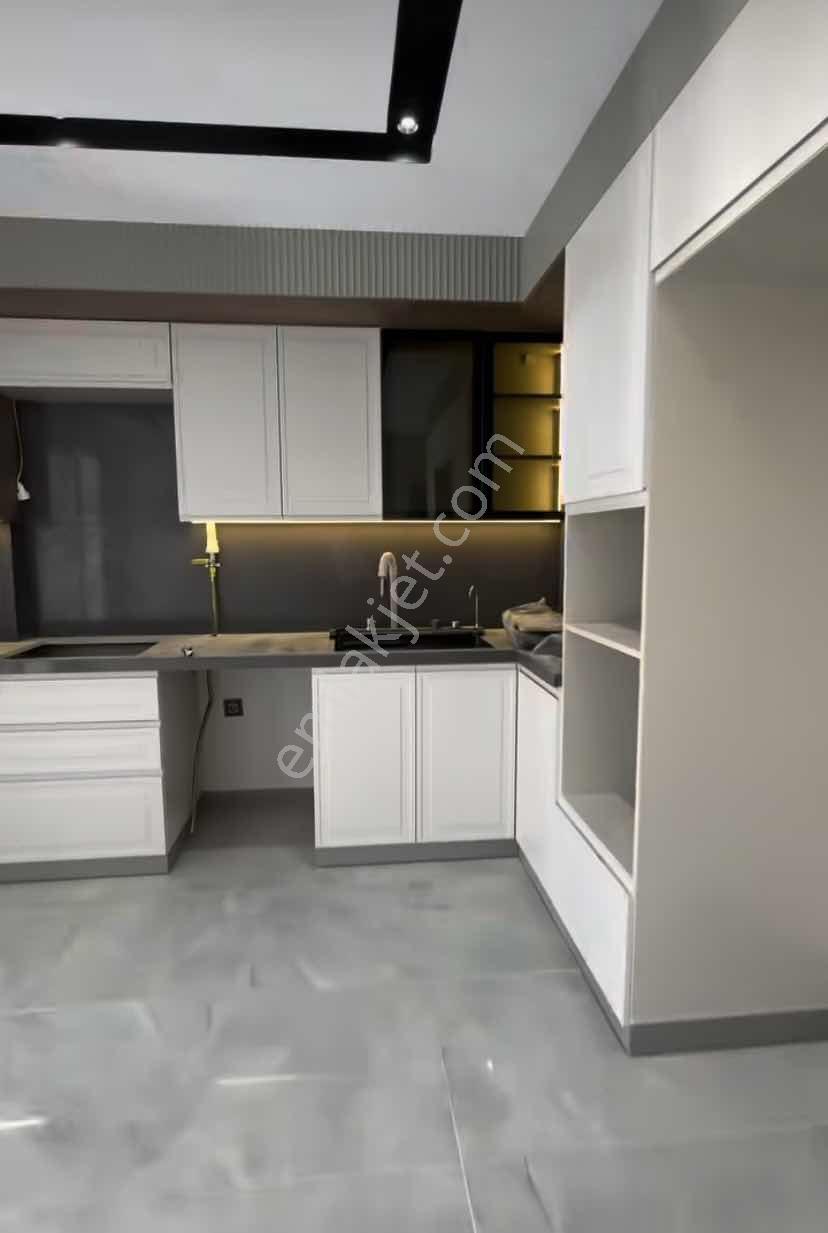 Çamlıtepe Mahallesinde Satılık Lüks 2+1 Daire — fotoğraf 2