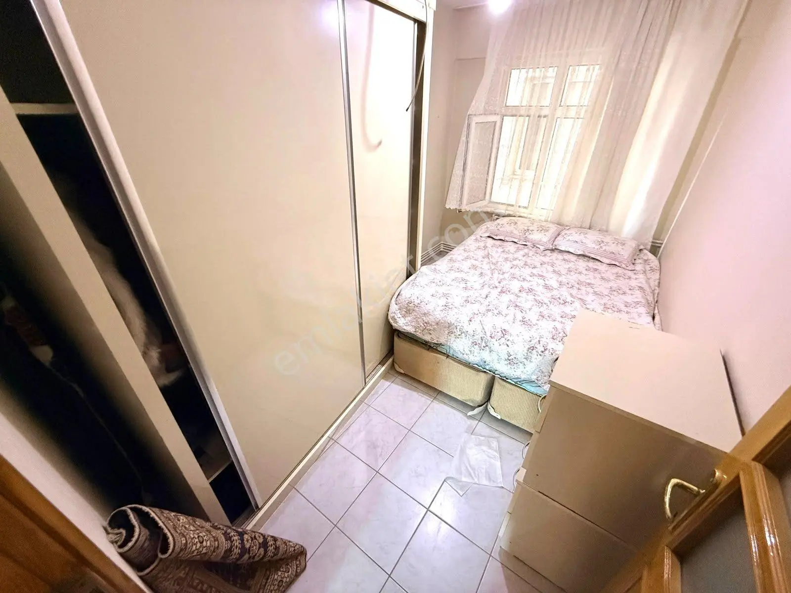 Referans'tan Altınkum'da Ara Kat Ön Cephe Doğalgazlı Ara Kat 2+1 Daire — fotoğraf 15
