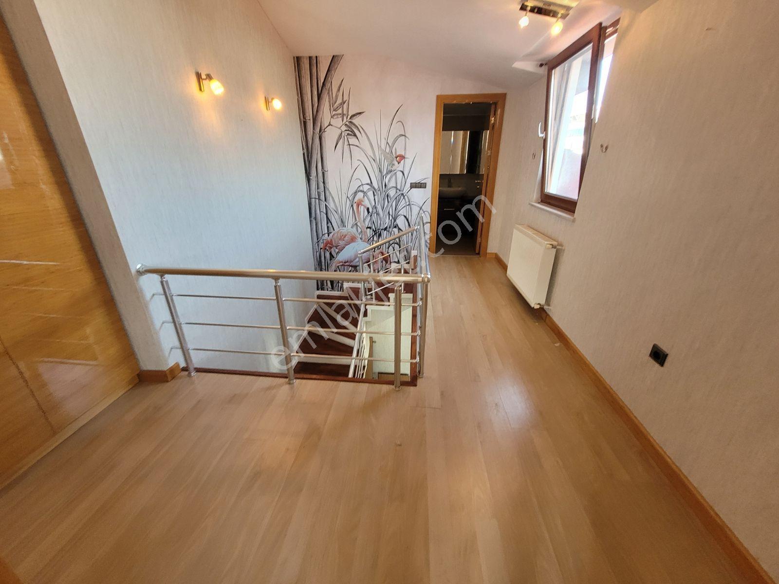 Anemon Evleri Sitesinde 285 M² Net Geniş Teraslı Satılık Dubleks — fotoğraf 3