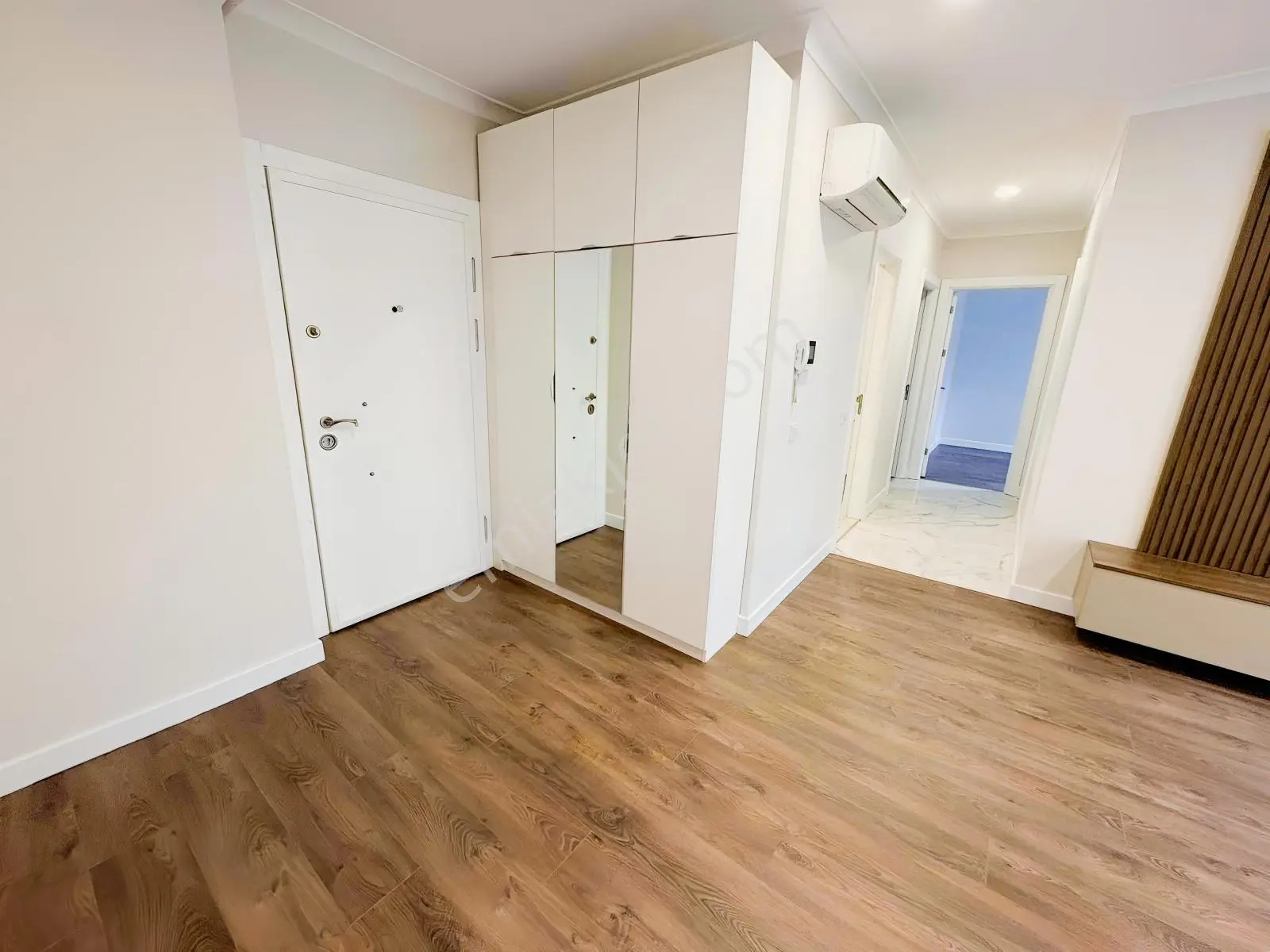 Kozyatağında 2+1 Yeni Binada Net 75 M2 Satılık Daire — fotoğraf 4