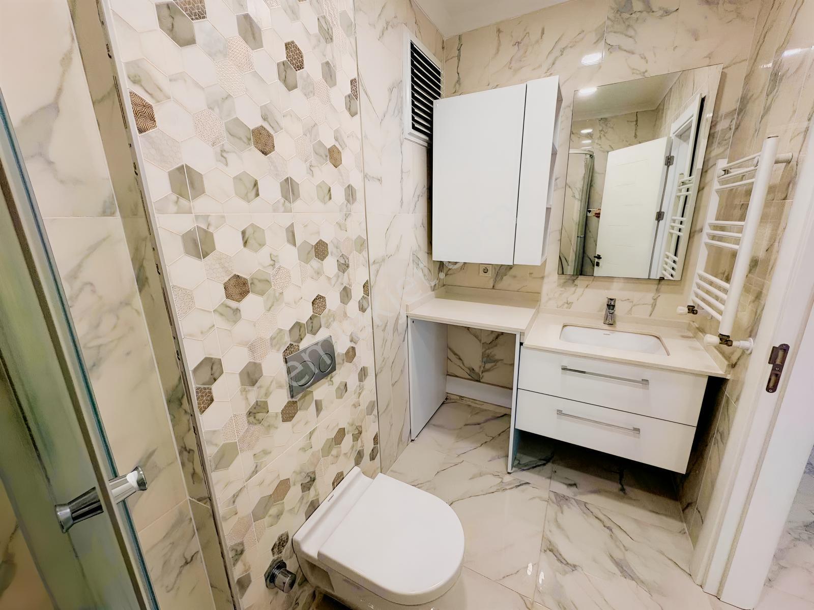 Kozyatağında 2+1 Yeni Binada Net 75 M2 Satılık Daire — fotoğraf 8