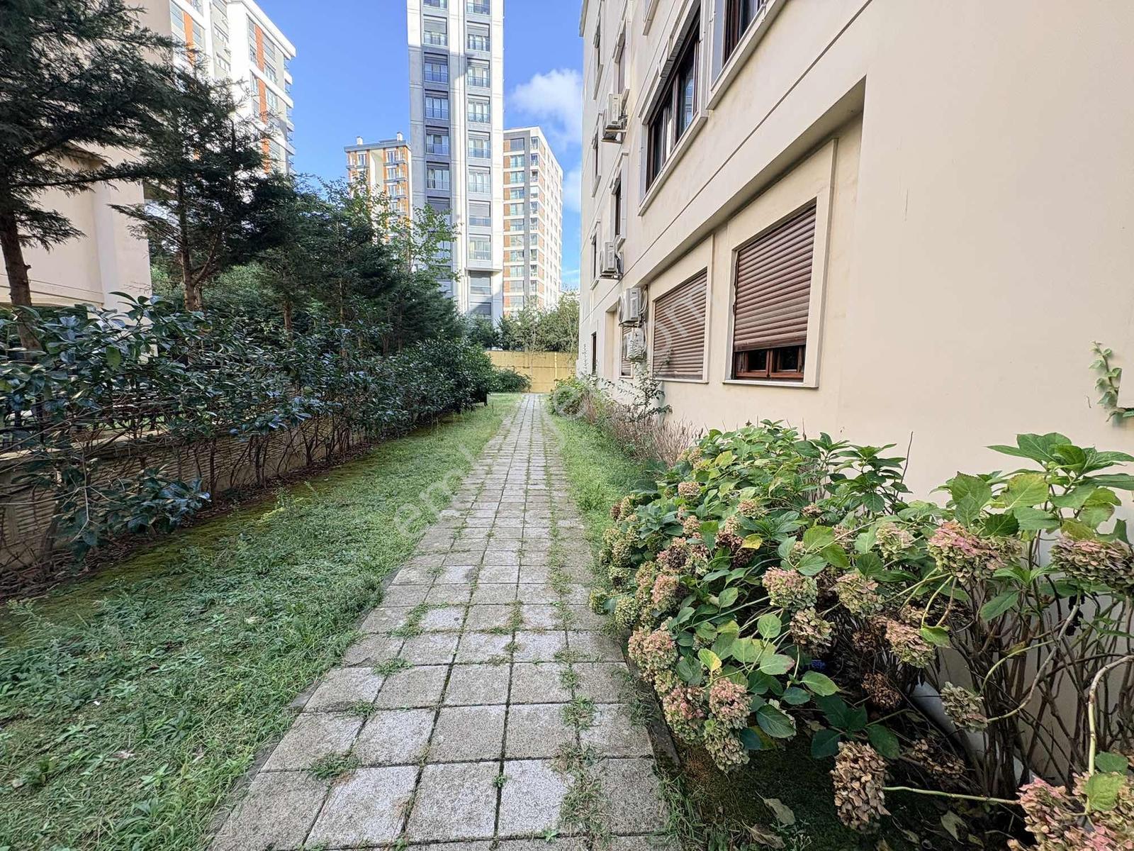 Kozyatağında 2+1 Yeni Binada Net 75 M2 Satılık Daire — fotoğraf 24