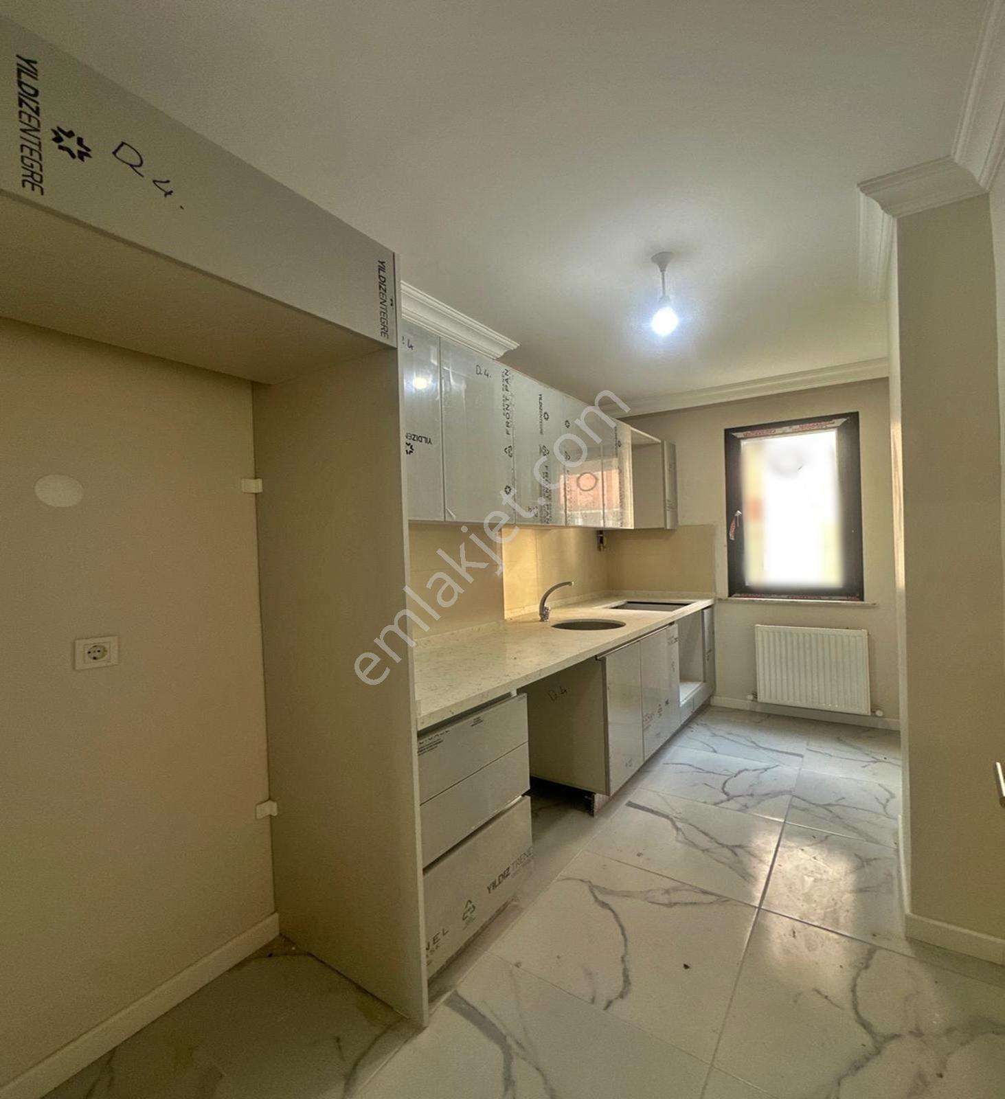 Kod 5450 Avrasya Yapıdan Çekmeköyde Balkonlu 2+1 Daire