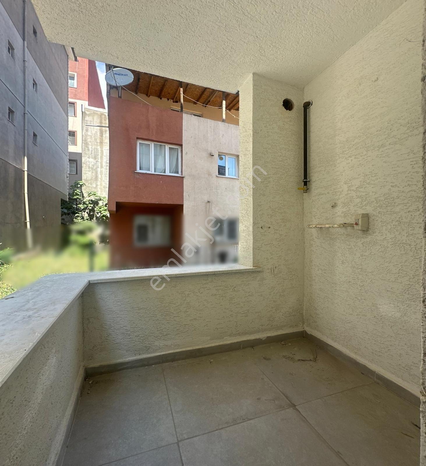 Kod 5450 Avrasya Yapıdan Çekmeköyde Balkonlu 2+1 Daire — fotoğraf 15