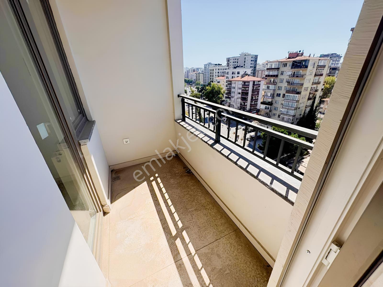 Erenköy Minibüs Cad. 3+1 Satılık Daire — fotoğraf 6