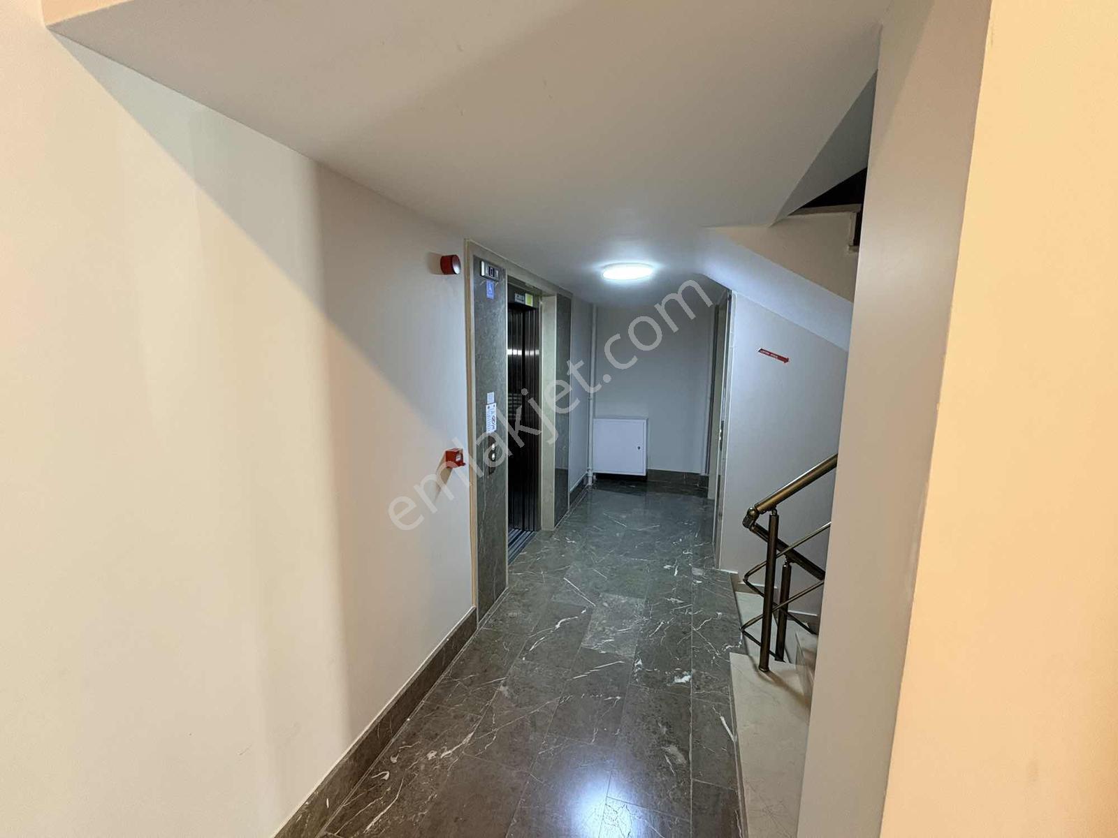 Erenköy Minibüs Cad. 3+1 Satılık Daire — fotoğraf 27