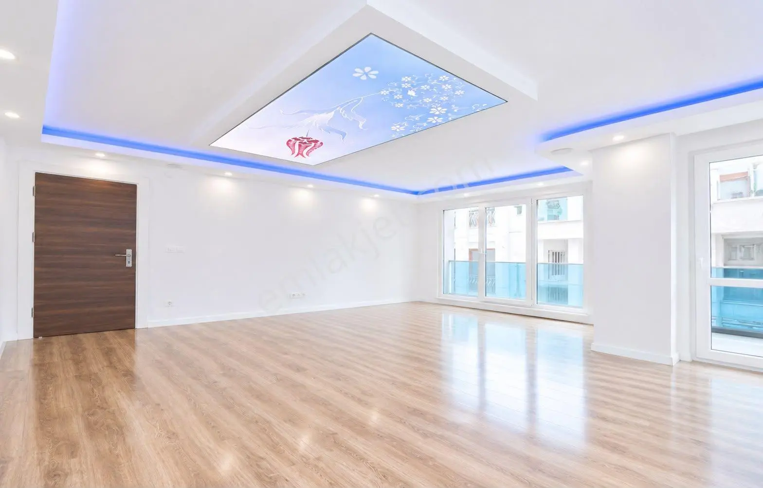 Butik Site İçi Ebeveyn Banyolu 2+1 Çift Balkon Krediye Uygun Satılık Daire — fotoğraf 3