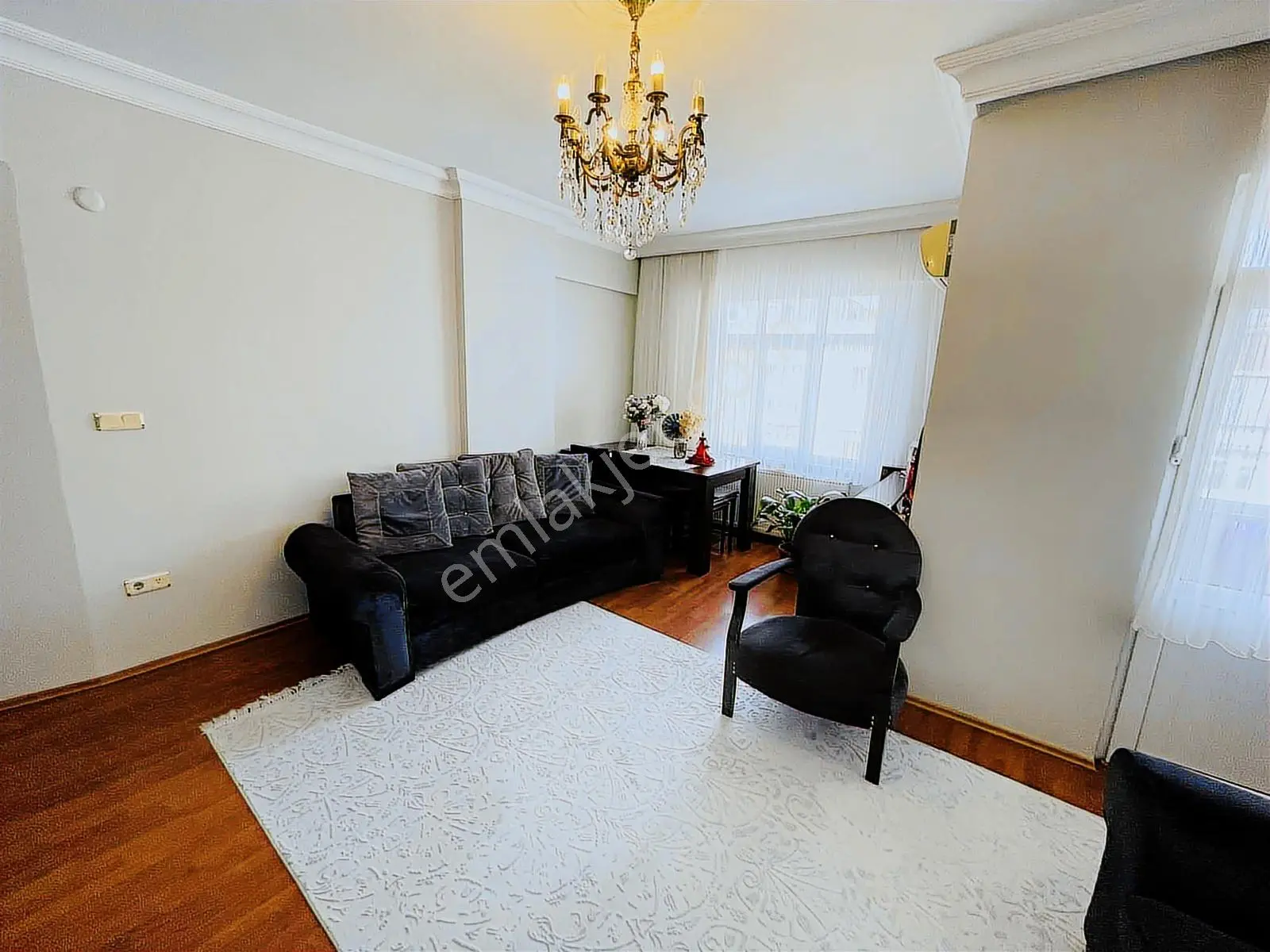Şerifali Mehmet Akif Mah. Geniş M2 Teraslı 3+2 Dubleks Daire — fotoğraf 2