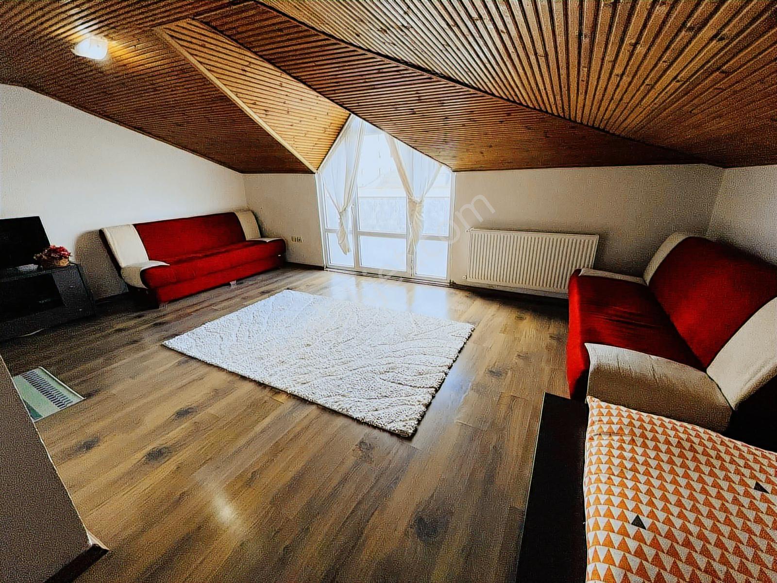 Şerifali Mehmet Akif Mah. Geniş M2 Teraslı 3+2 Dubleks Daire — fotoğraf 21