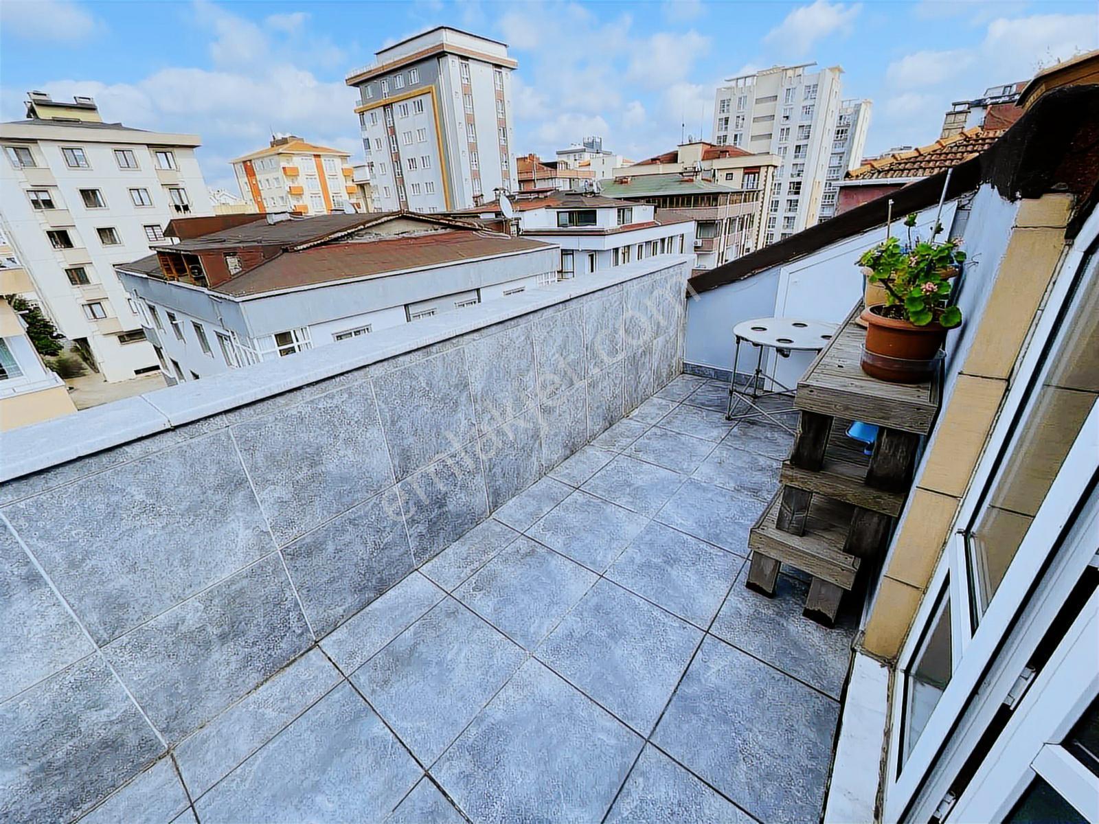 Şerifali Mehmet Akif Mah. Geniş M2 Teraslı 3+2 Dubleks Daire — fotoğraf 30