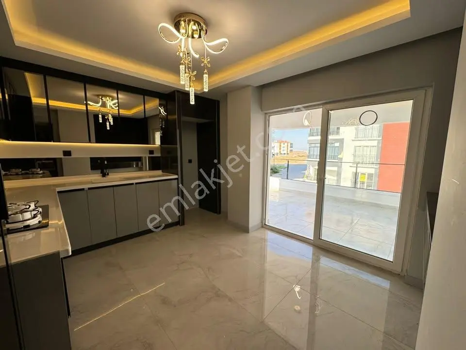 Beylikdüzü Hasırcılar Arkası Geniş Ve Ferah 2+1 Lüx Dairemiz — fotoğraf 4