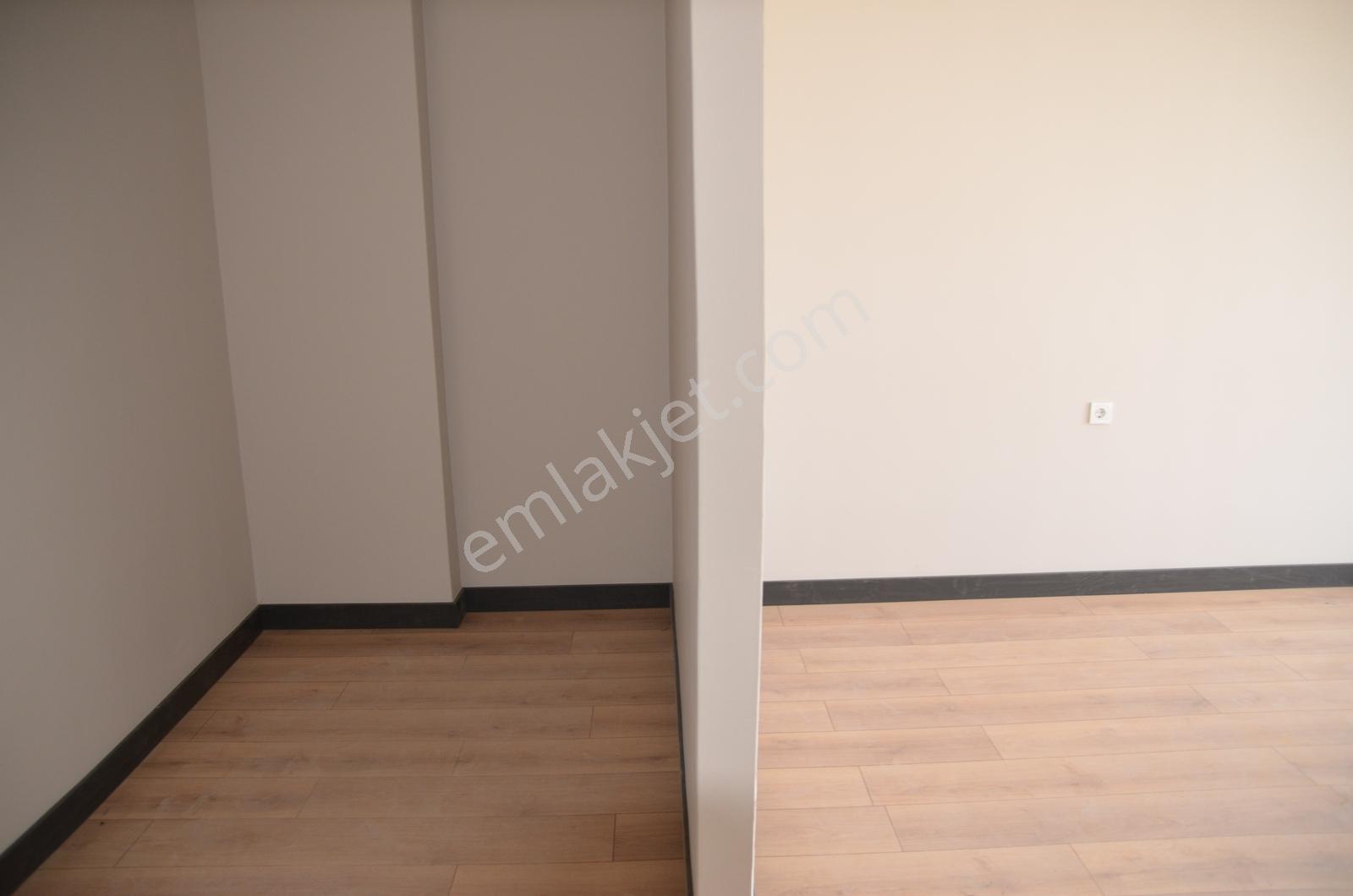 Pusulavega'dan 14 Katlı Binanın 13. Katında Yeni Acil Satılık — fotoğraf 18