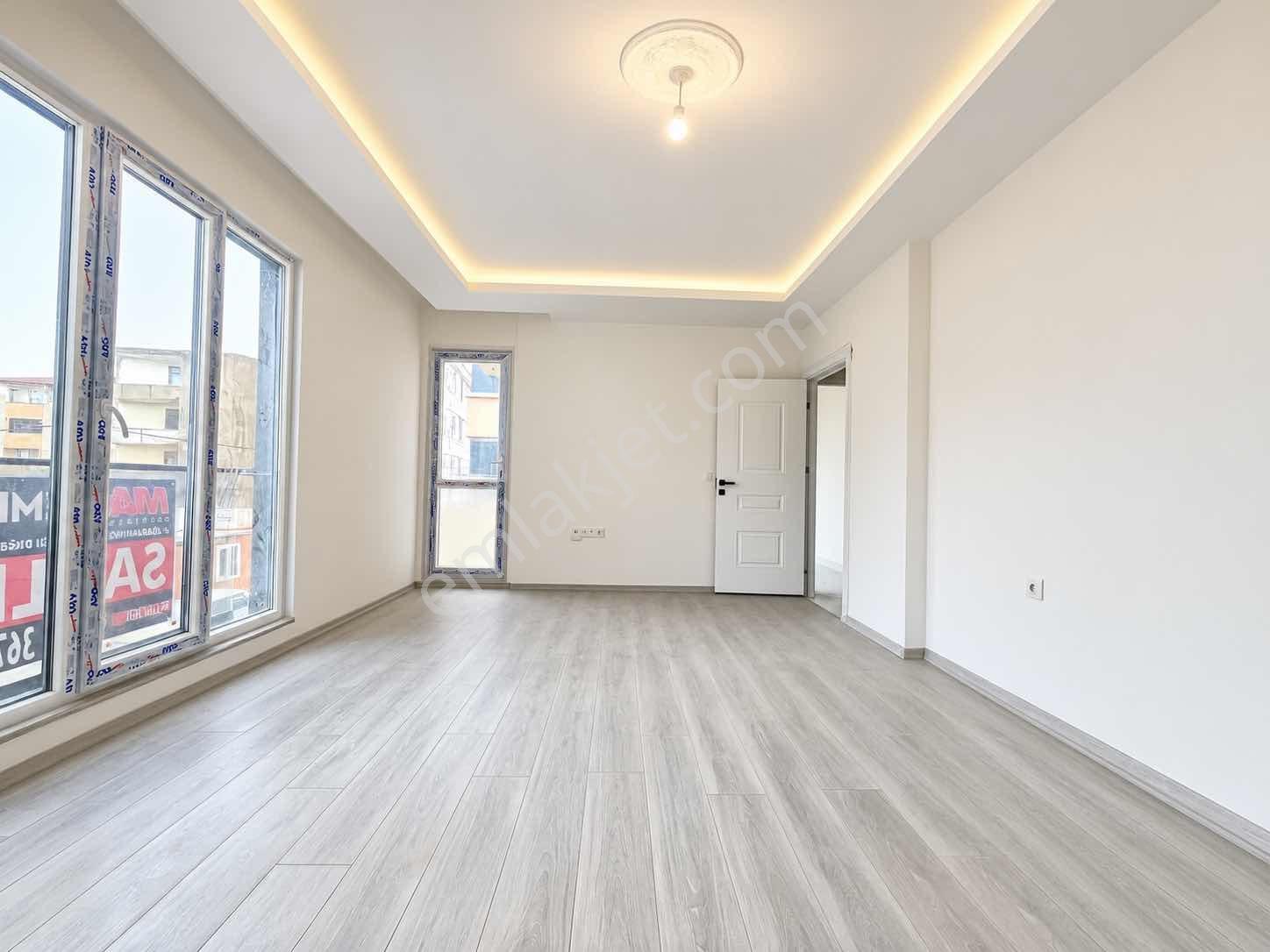 Nenehatun Mah. Tek Daire Üzeri Asansörlü 3+1 Arakat