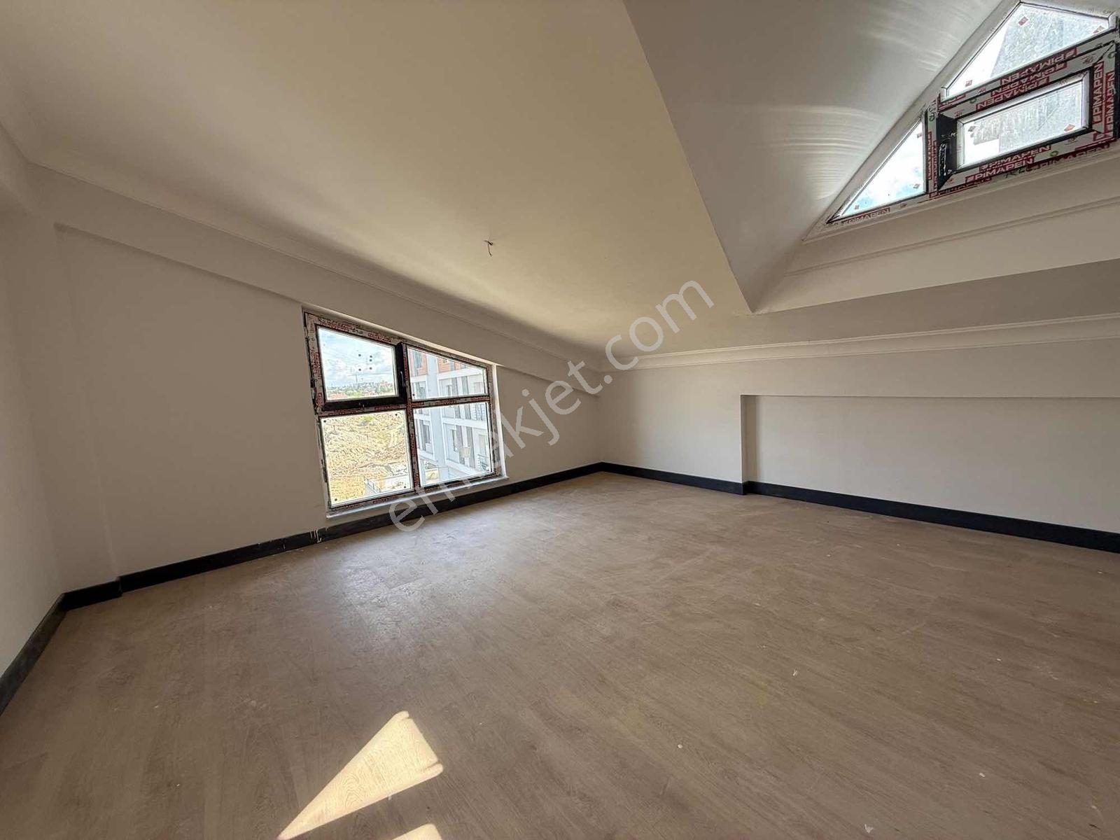 Alaçatı'dan/çatı Eğimsiz/vadi Manzaralı/çift Banyolu/3+1 Daire — fotoğraf 23