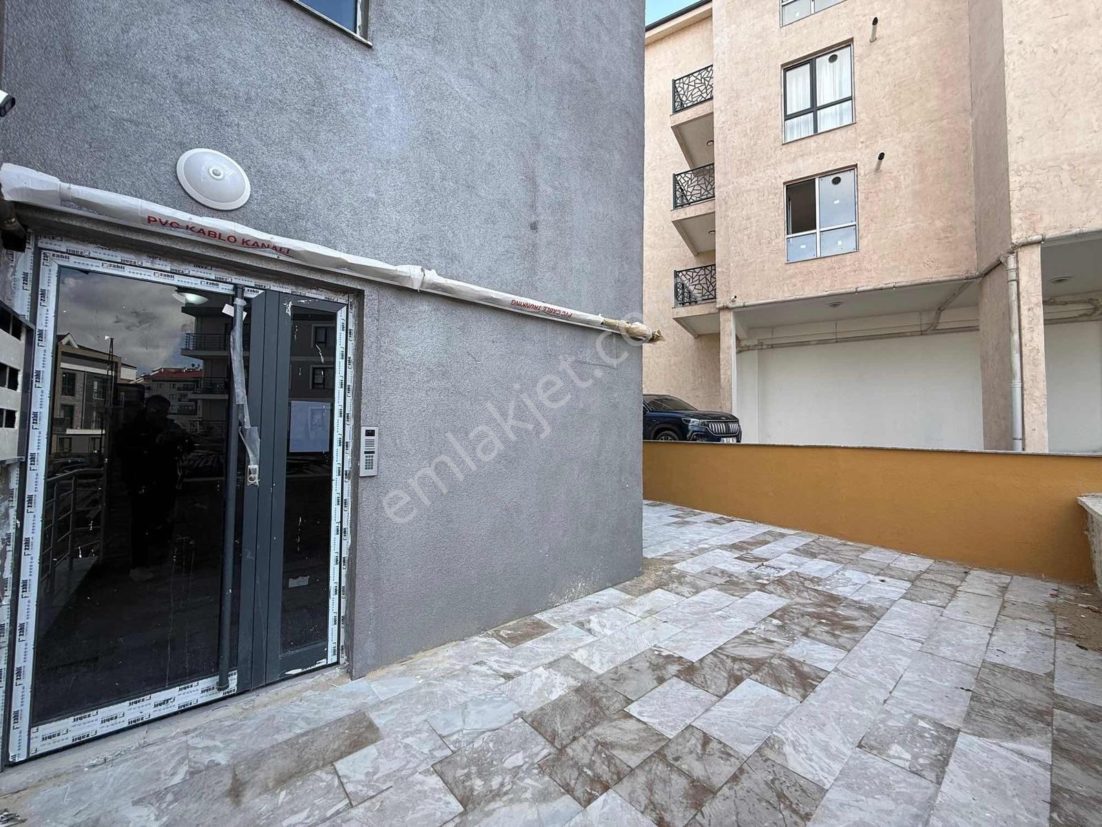 Alaçatı'dan/çatı Eğimsiz/vadi Manzaralı/çift Banyolu/3+1 Daire — fotoğraf 25