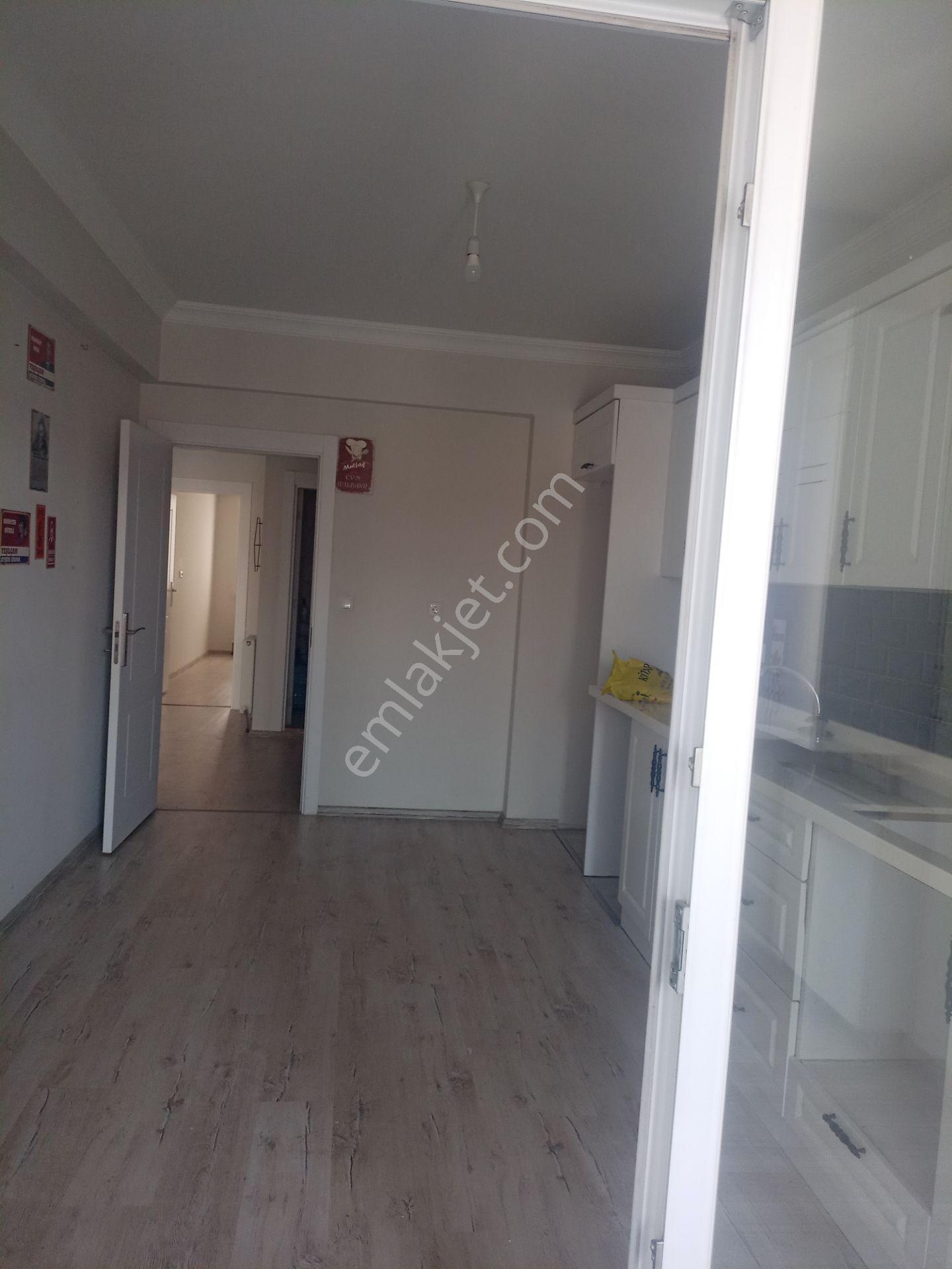 Suluova Yeni Mahallesi'nde 2+1 Bakımlı Satılık Daire — fotoğraf 28