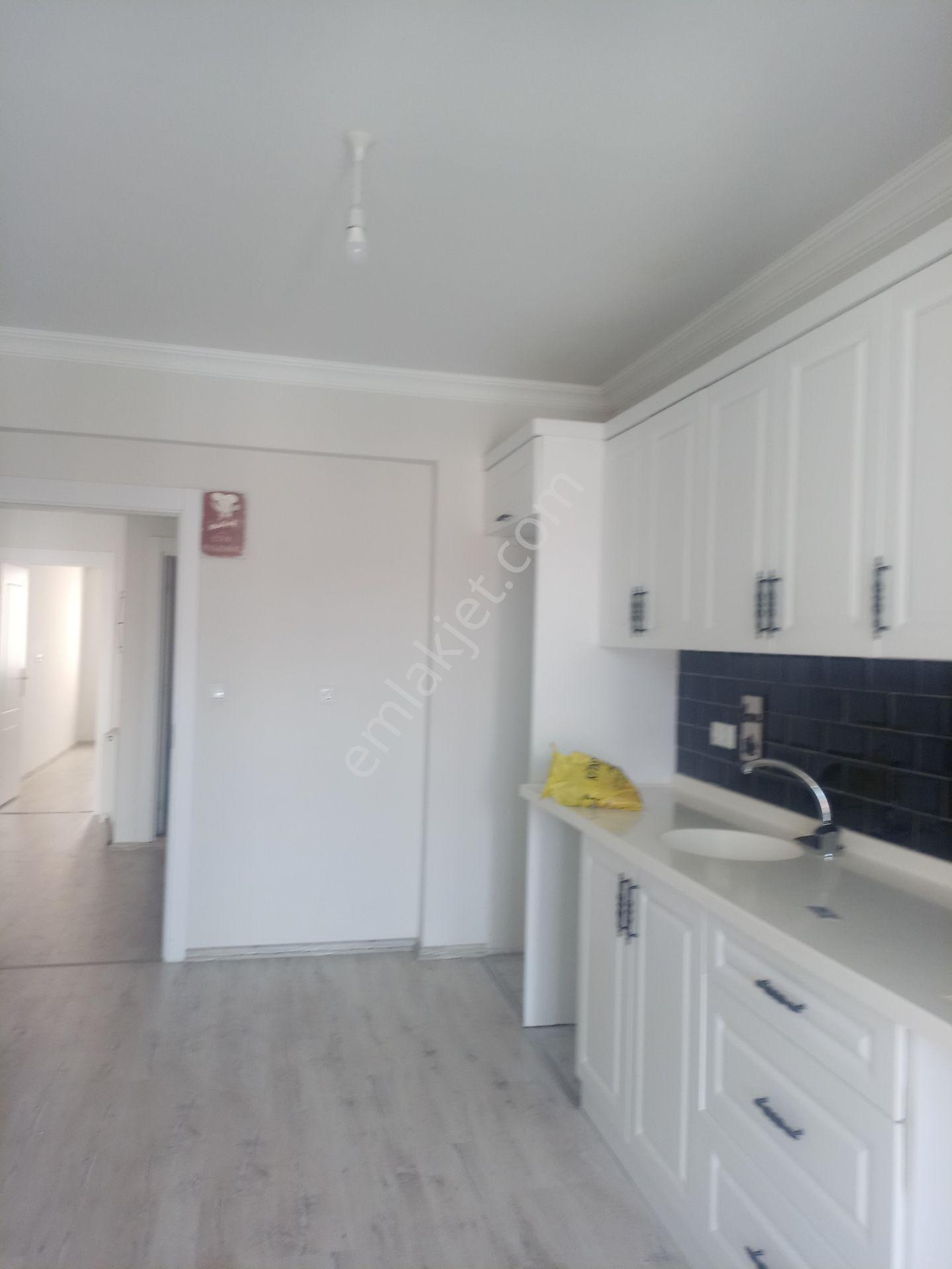 Suluova Yeni Mahallesi'nde 2+1 Bakımlı Satılık Daire — fotoğraf 30