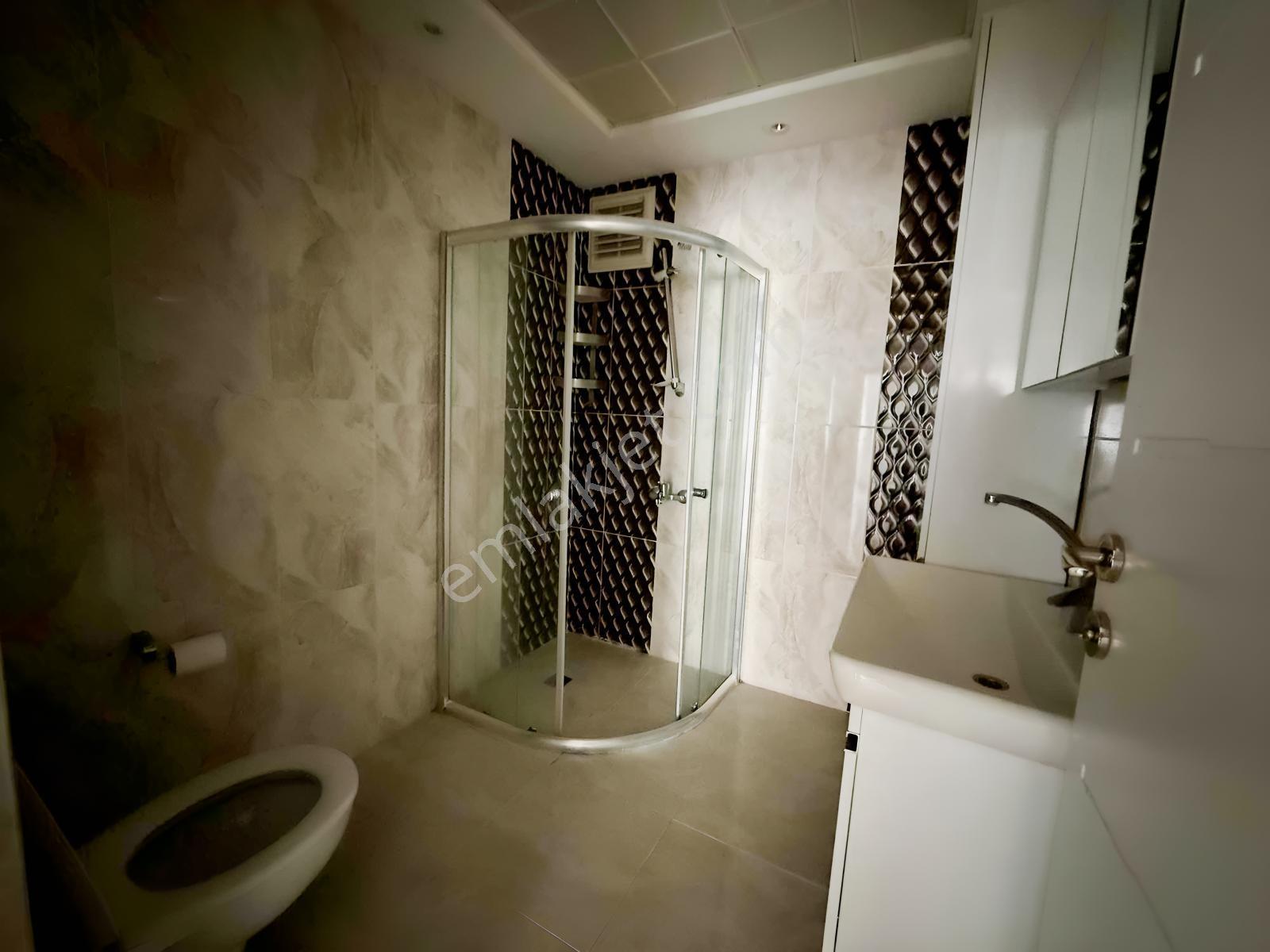Osmancık Caddesi Üzeri Satılık 3+1 Daire — fotoğraf 9