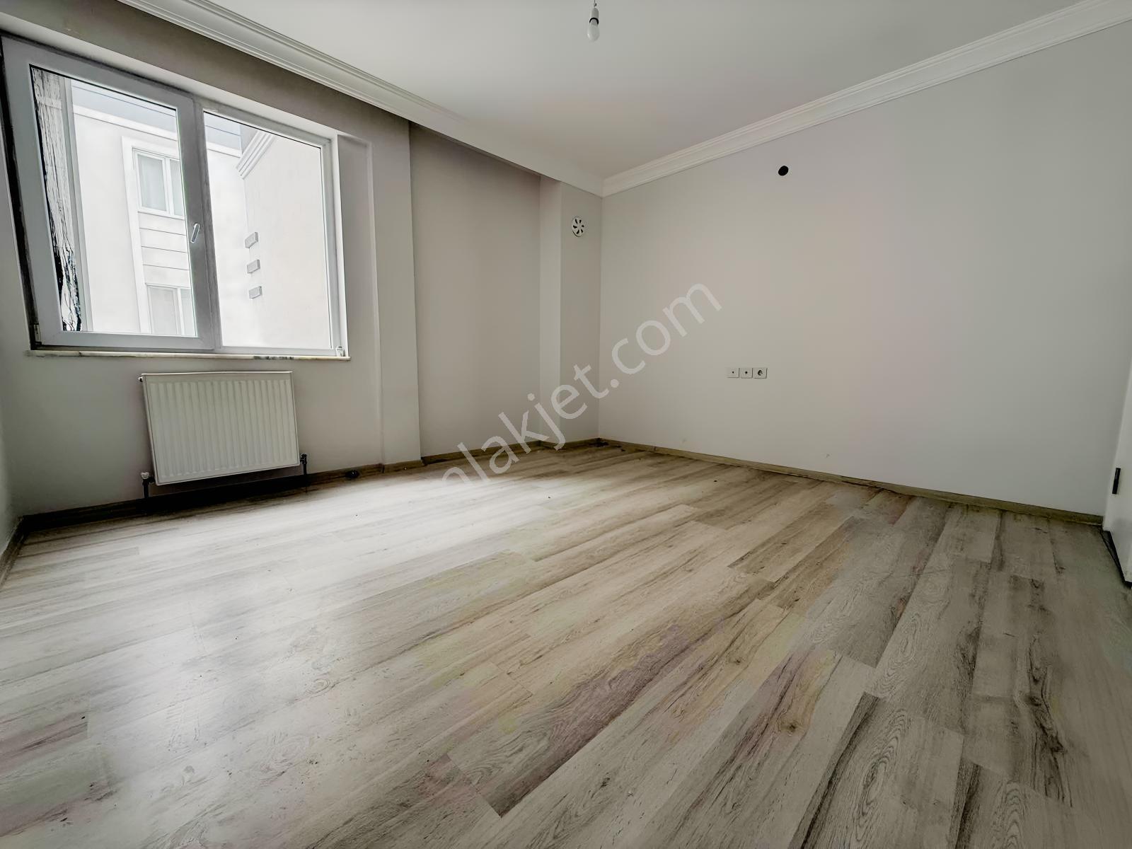 Osmancık Caddesi Üzeri Satılık 3+1 Daire — fotoğraf 10
