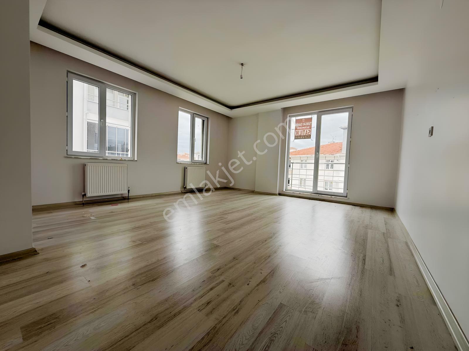 Osmancık Caddesi Üzeri Satılık 3+1 Daire — fotoğraf 20
