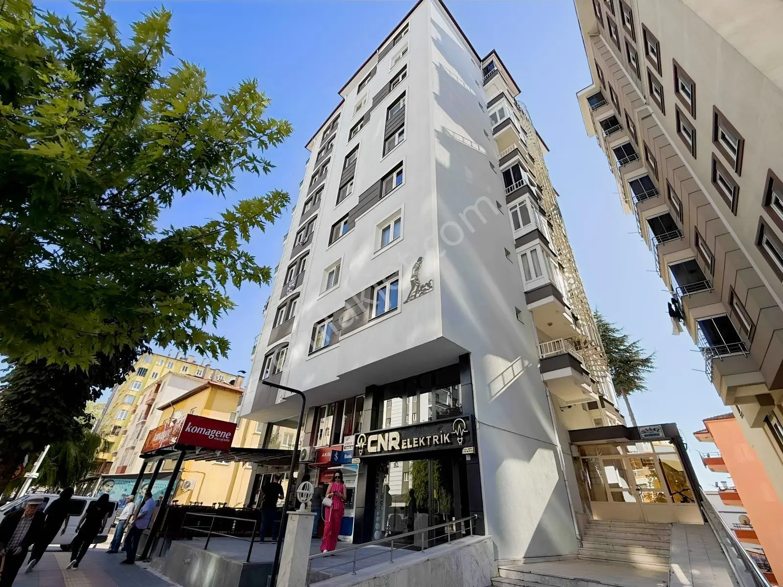 Bahçelievler Migros Karşışı 3+1 Geniş Satılık Daire — fotoğraf 2