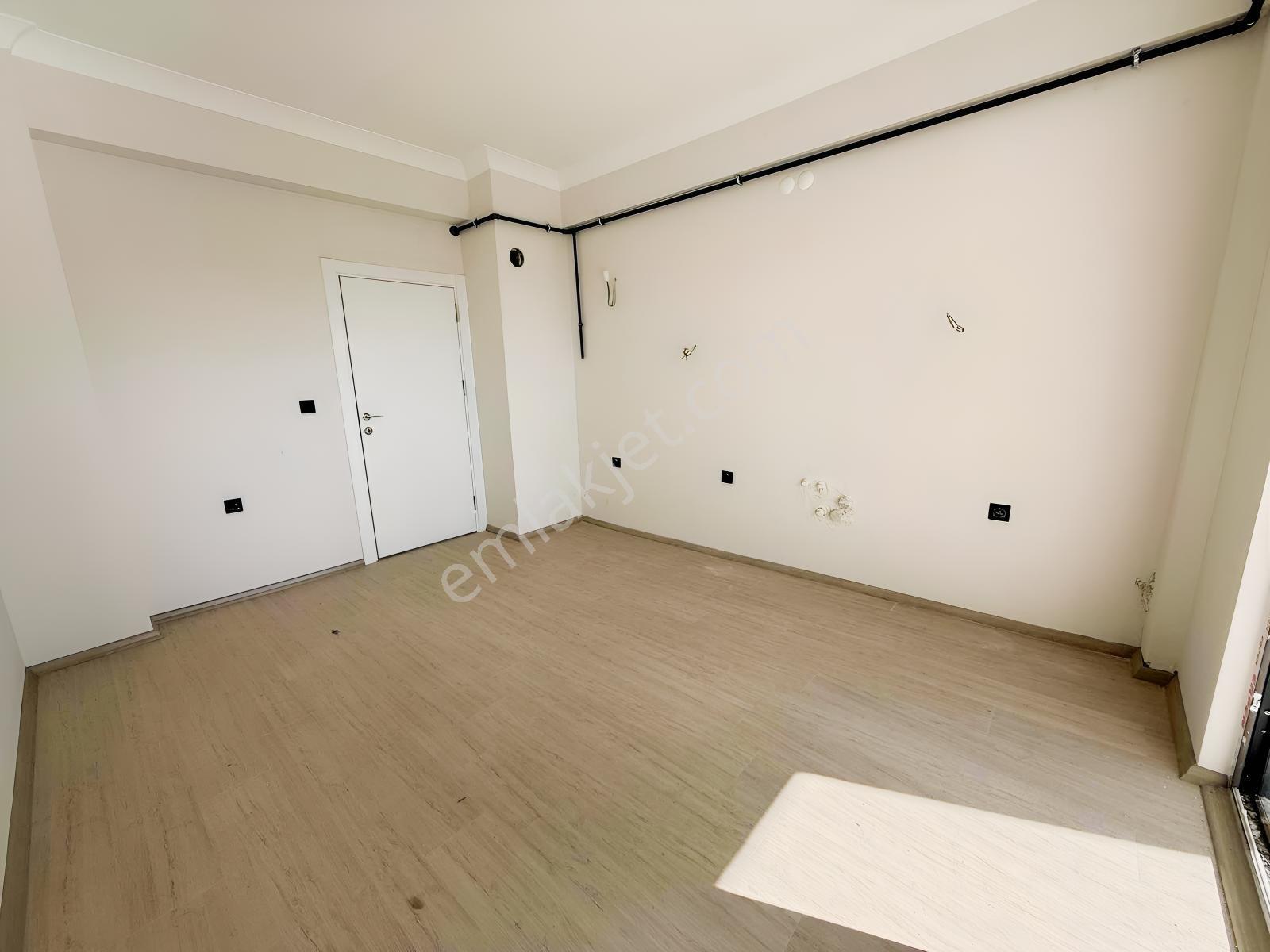 Bahçeli Evlerde Satılık 3+1 Uygun Daire — fotoğraf 6