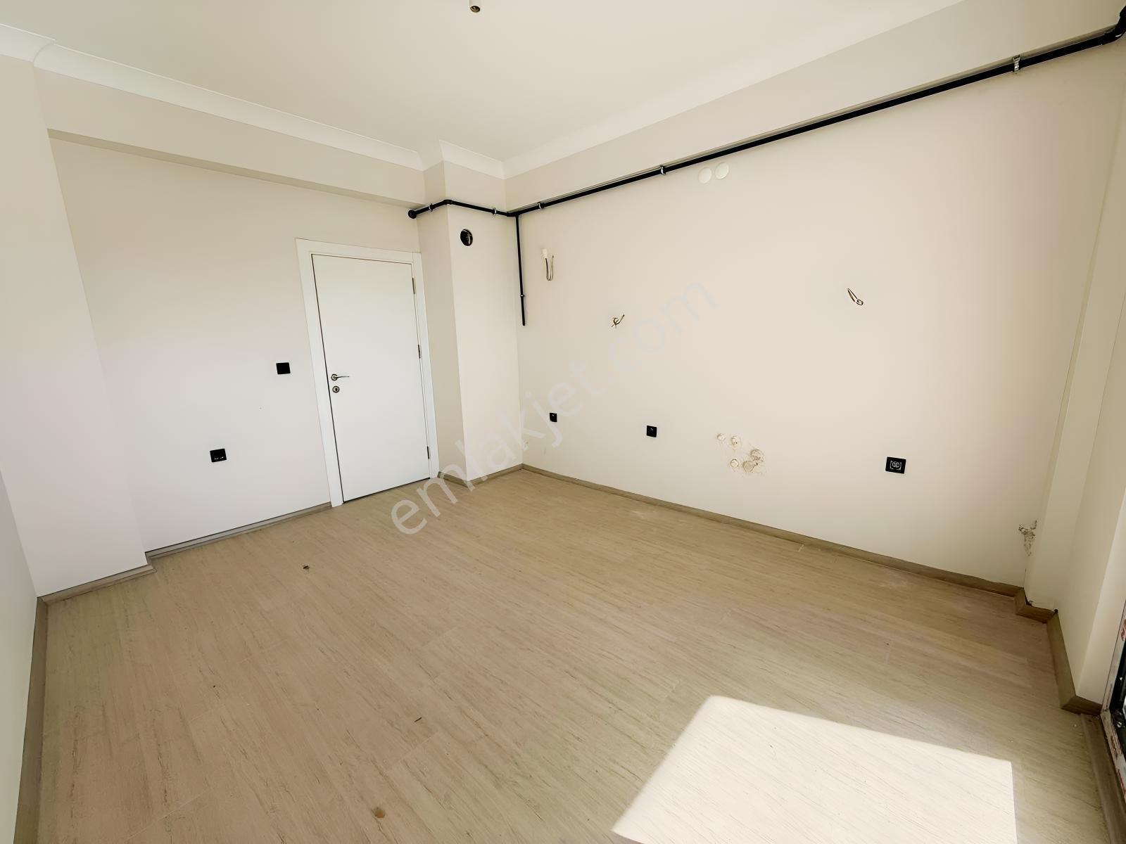 Bahçeli Evlerde Satılık 3+1 Uygun Daire — fotoğraf 7