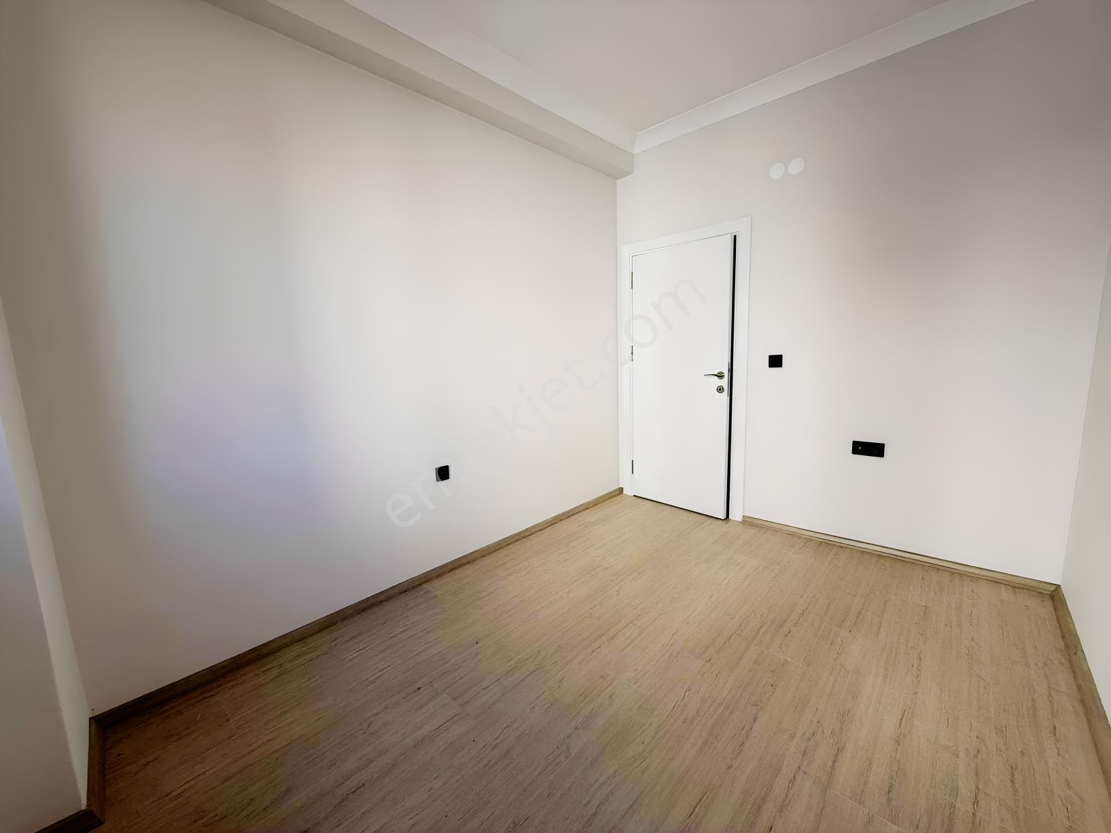 Bahçeli Evlerde Satılık 3+1 Uygun Daire — fotoğraf 11